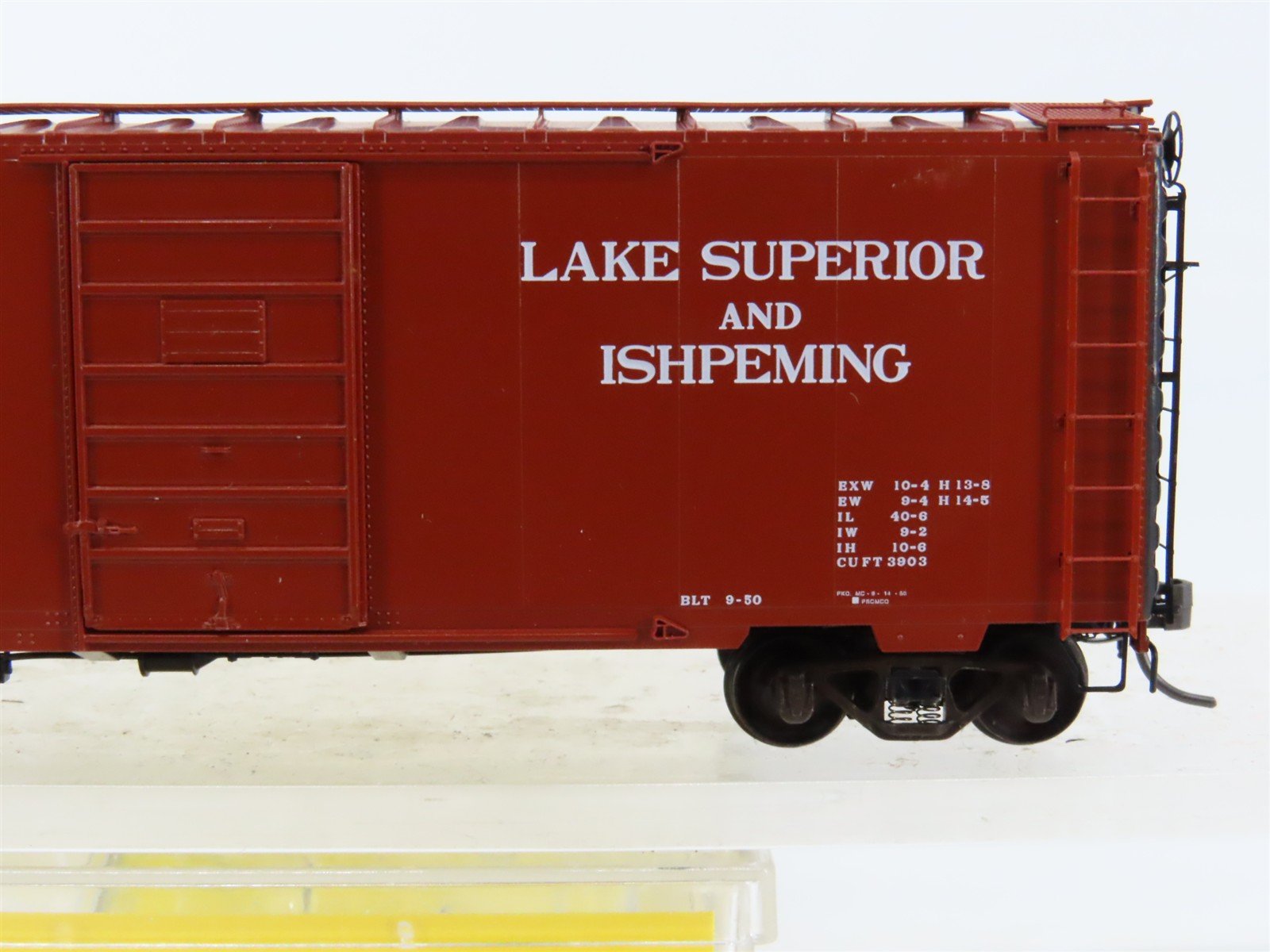 HO Scale Kadee 4027 LS&I Lake Superior & Ishpeming 40' Single Door Box Car #2236