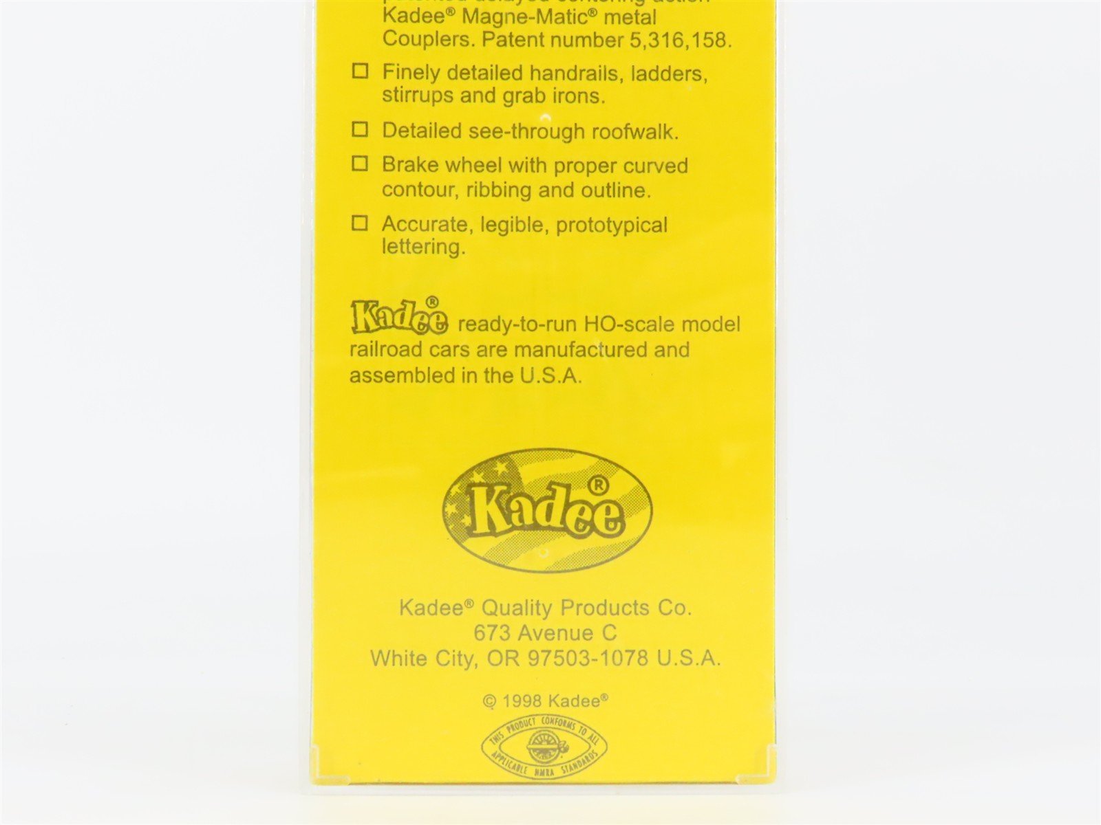 HO Scale Kadee 4027 LS&I Lake Superior & Ishpeming 40' Single Door Box Car #2236