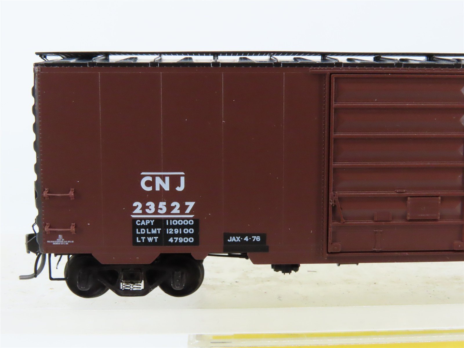 HO Scale Kadee 5204 CNJ Jersey Central 40' PS-1 Single Door Box Car #23527
