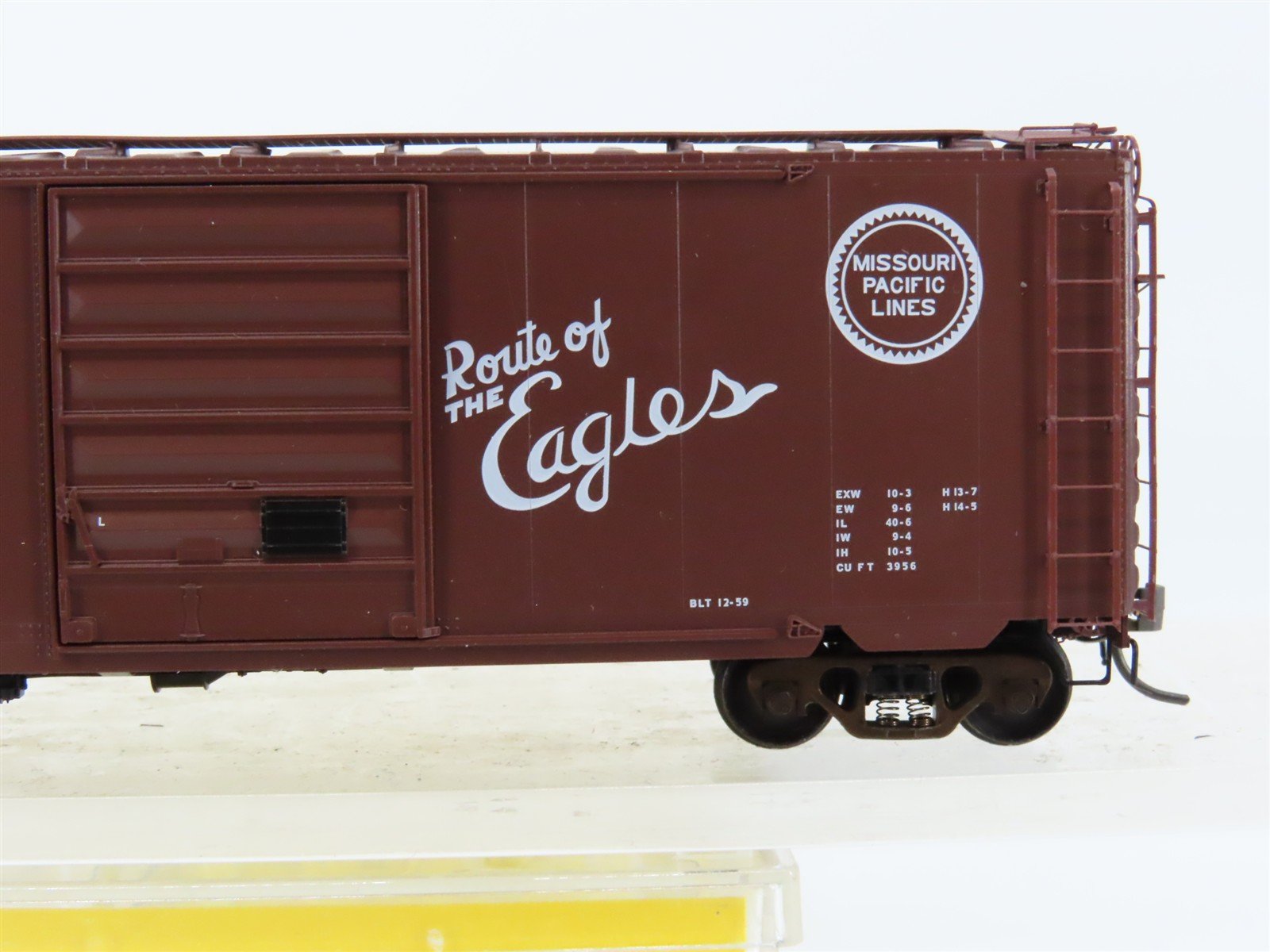 HO Scale Kadee 5207 MP Route Of The Eagles 40' PS-1 Single Door Box Car #39075