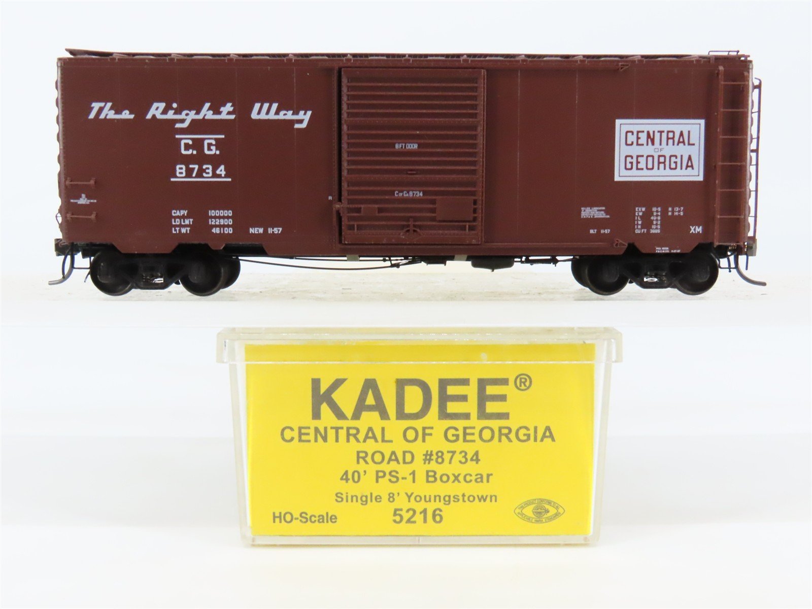 HO Scale Kadee 5216 CG Central of Georgia "The Right Way" 40' PS-1 Box Car #8734