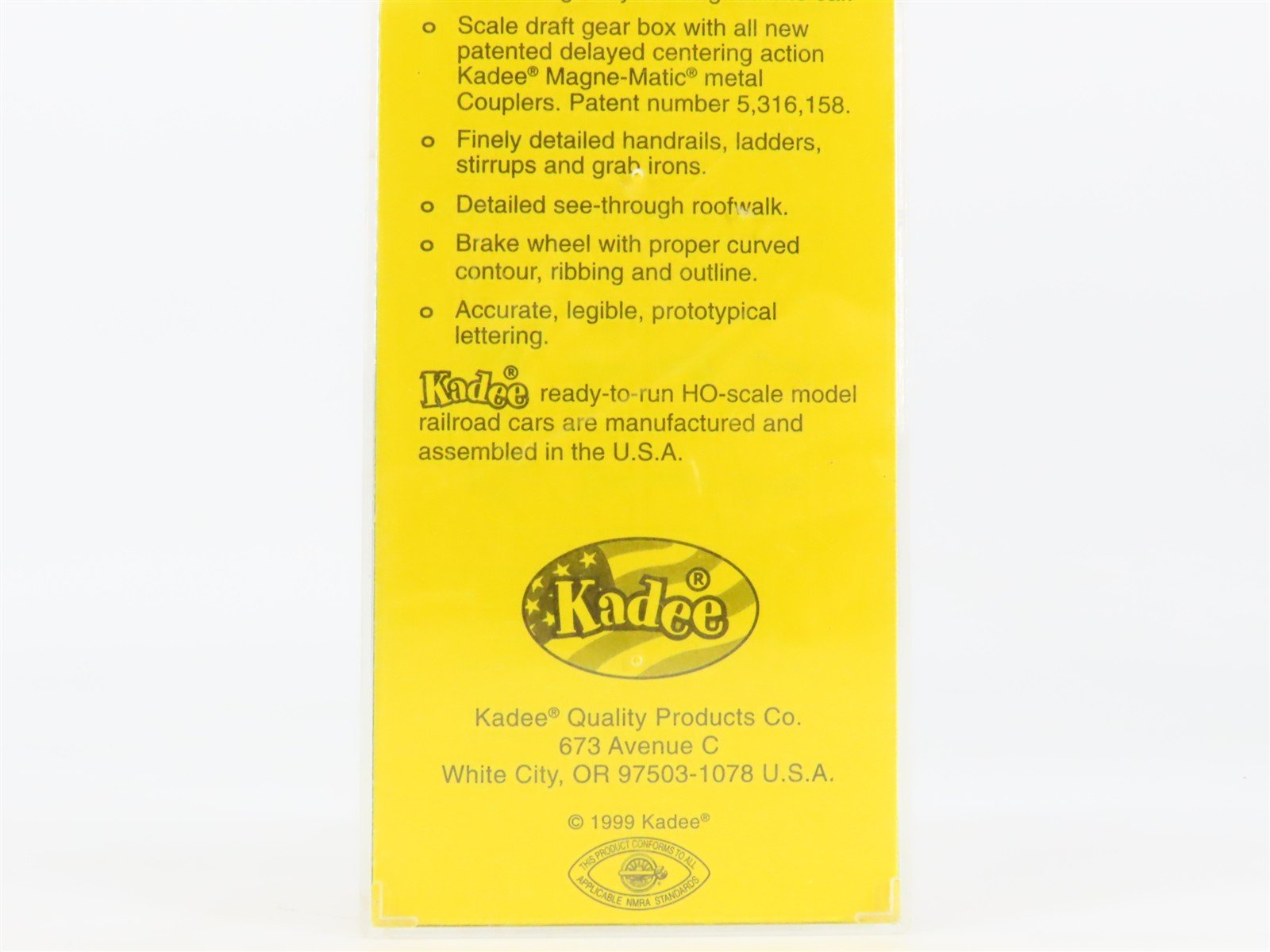 HO Scale Kadee 5216 CG Central of Georgia 