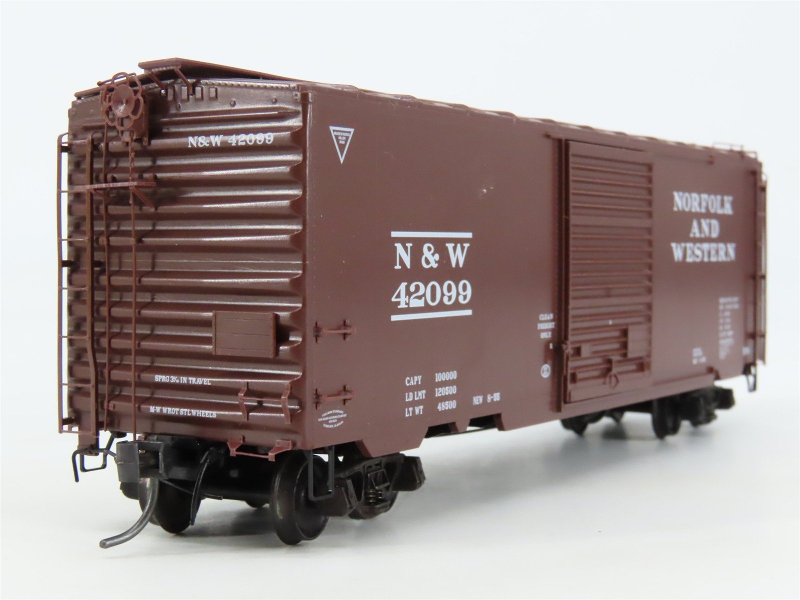 HO Scale Kadee 5213 N&W Norfolk & Western 40' PS-1 Single Door Box Car #42099
