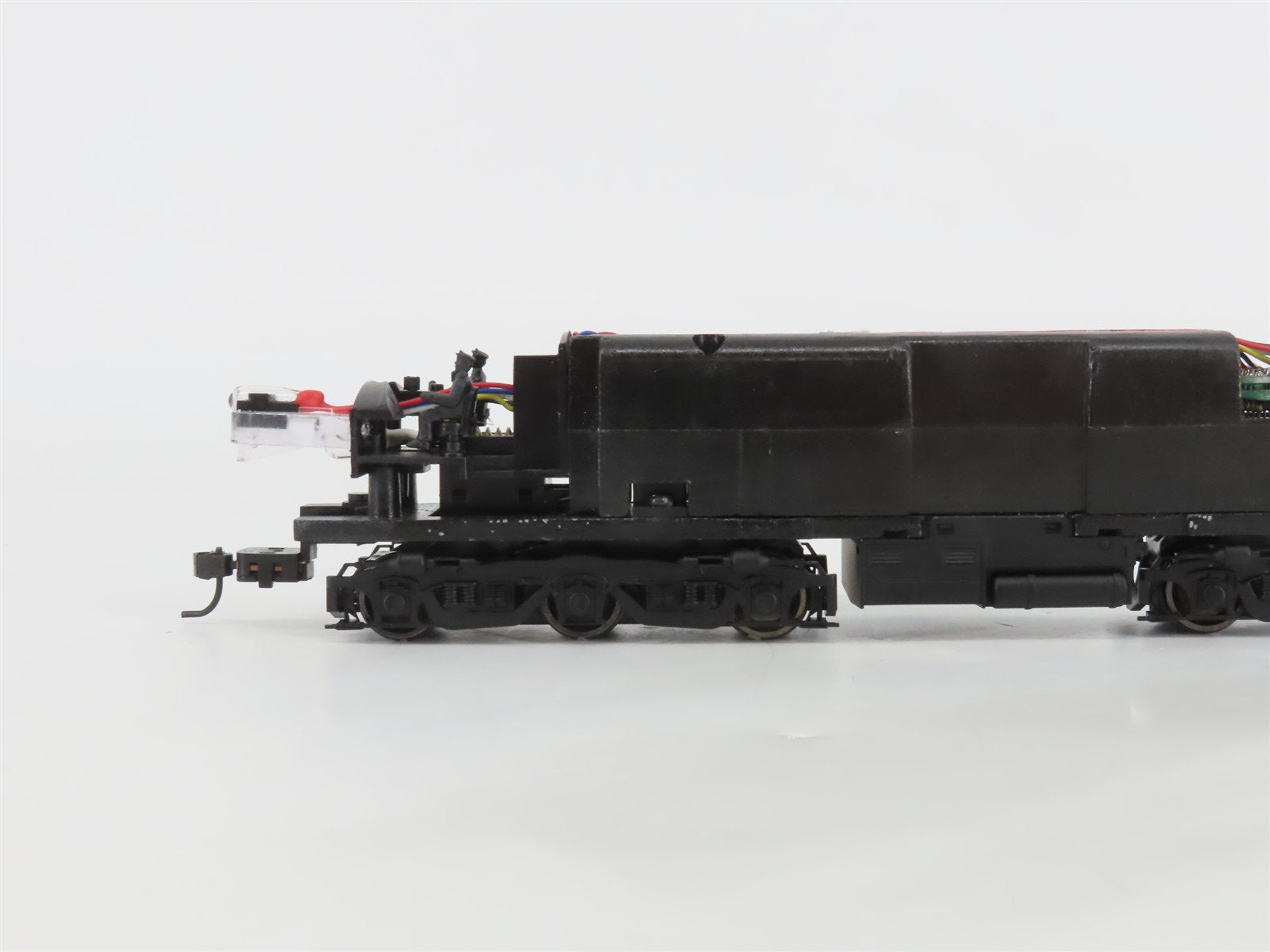 HO Scale Proto 2000 21609 Undecorated ALCO PA Diesel Locomotive - DCC Ready