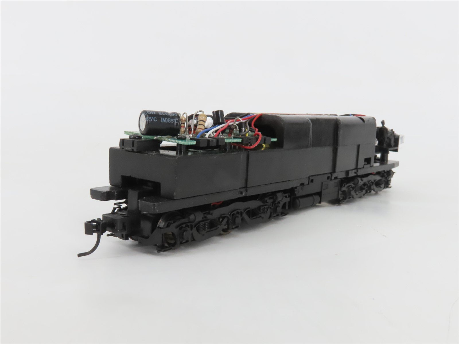 HO Scale Proto 2000 21609 Undecorated ALCO PA Diesel Locomotive - DCC Ready
