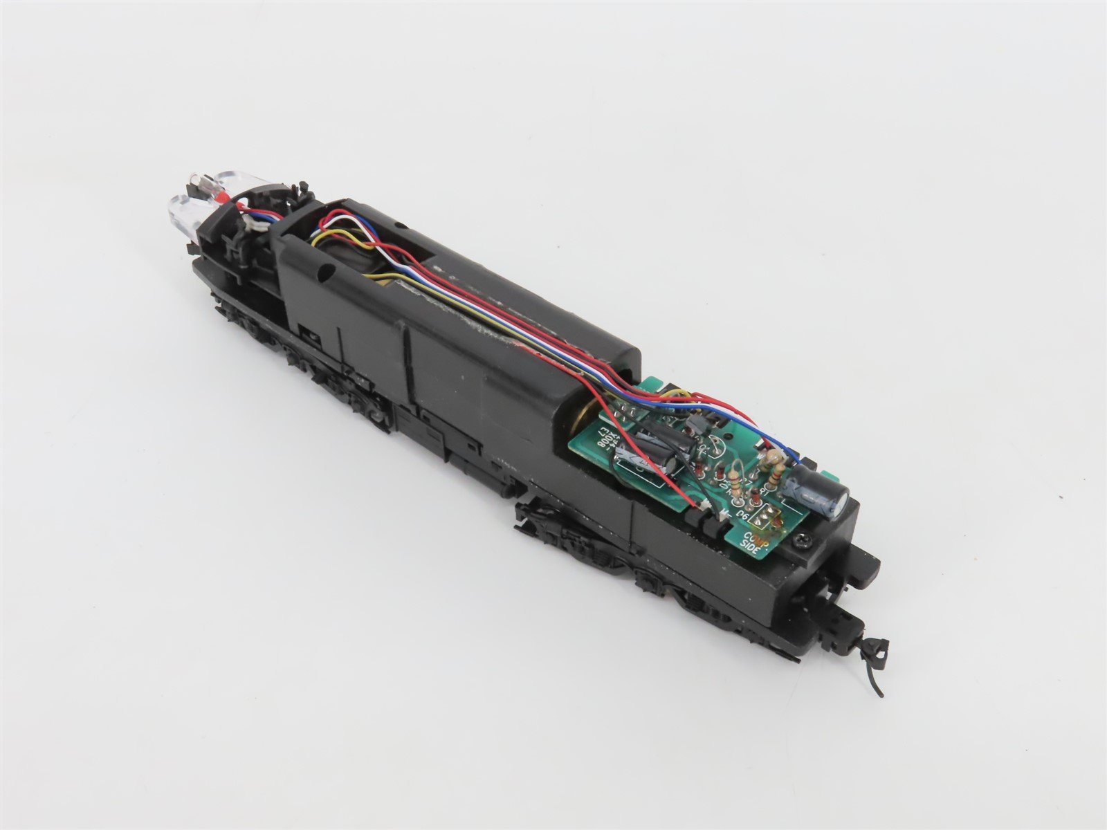 HO Scale Proto 2000 21631 Undecorated ALCO PA Diesel Locomotive - DCC Ready