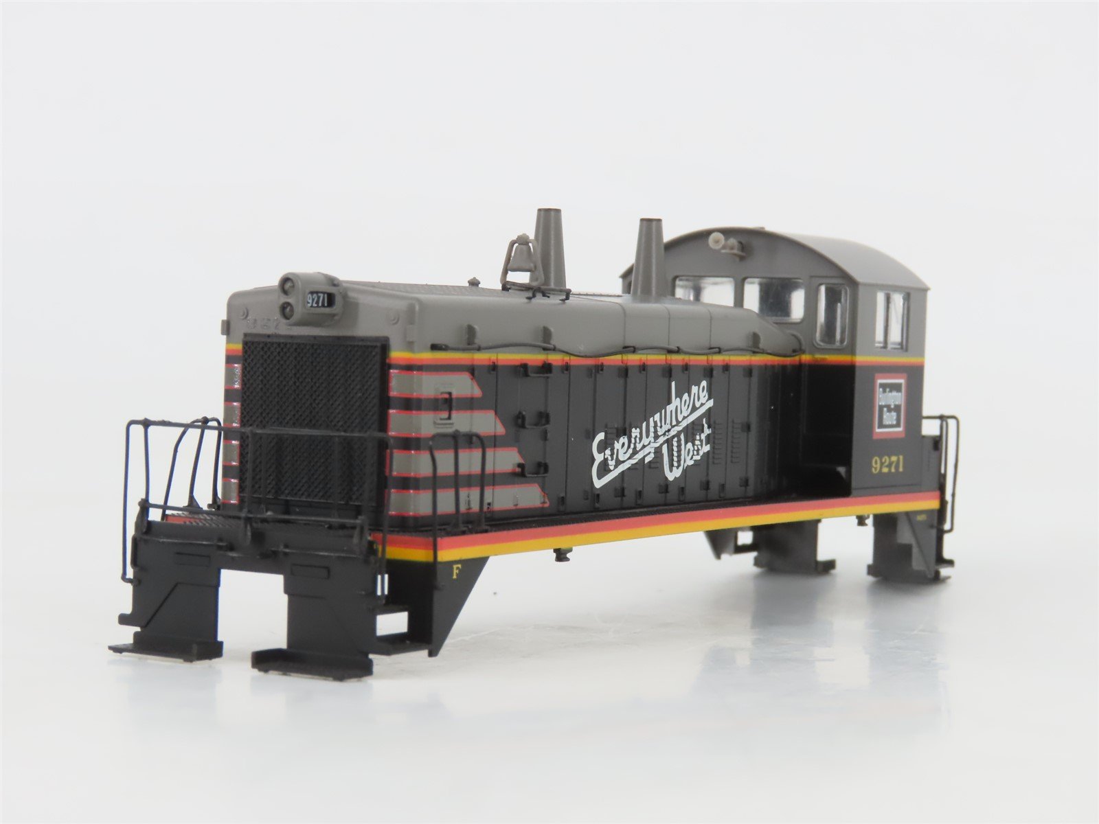 HO Scale Proto 2000 21148 CB&Q Burlington Route EMD SW1200 Diesel Switcher #9271