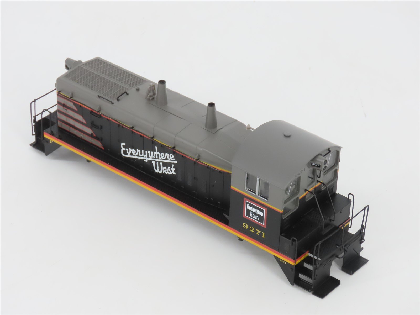 HO Scale Proto 2000 21148 CB&Q Burlington Route EMD SW1200 Diesel Switcher #9271