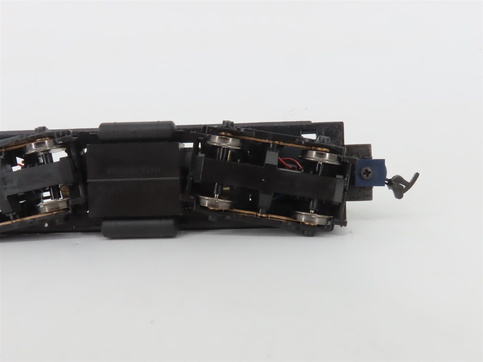 HO Scale Proto 2000 21147 C&O Chesapeake & Ohio EMD SW9 Diesel Switcher #5093