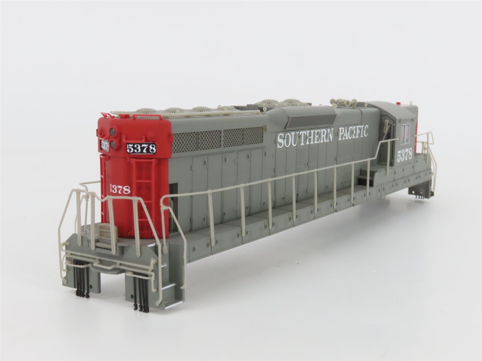 HO Scale Proto 2000 21195 SP Southern Pacific EMD SD9 Diesel #5378 - DCC Ready
