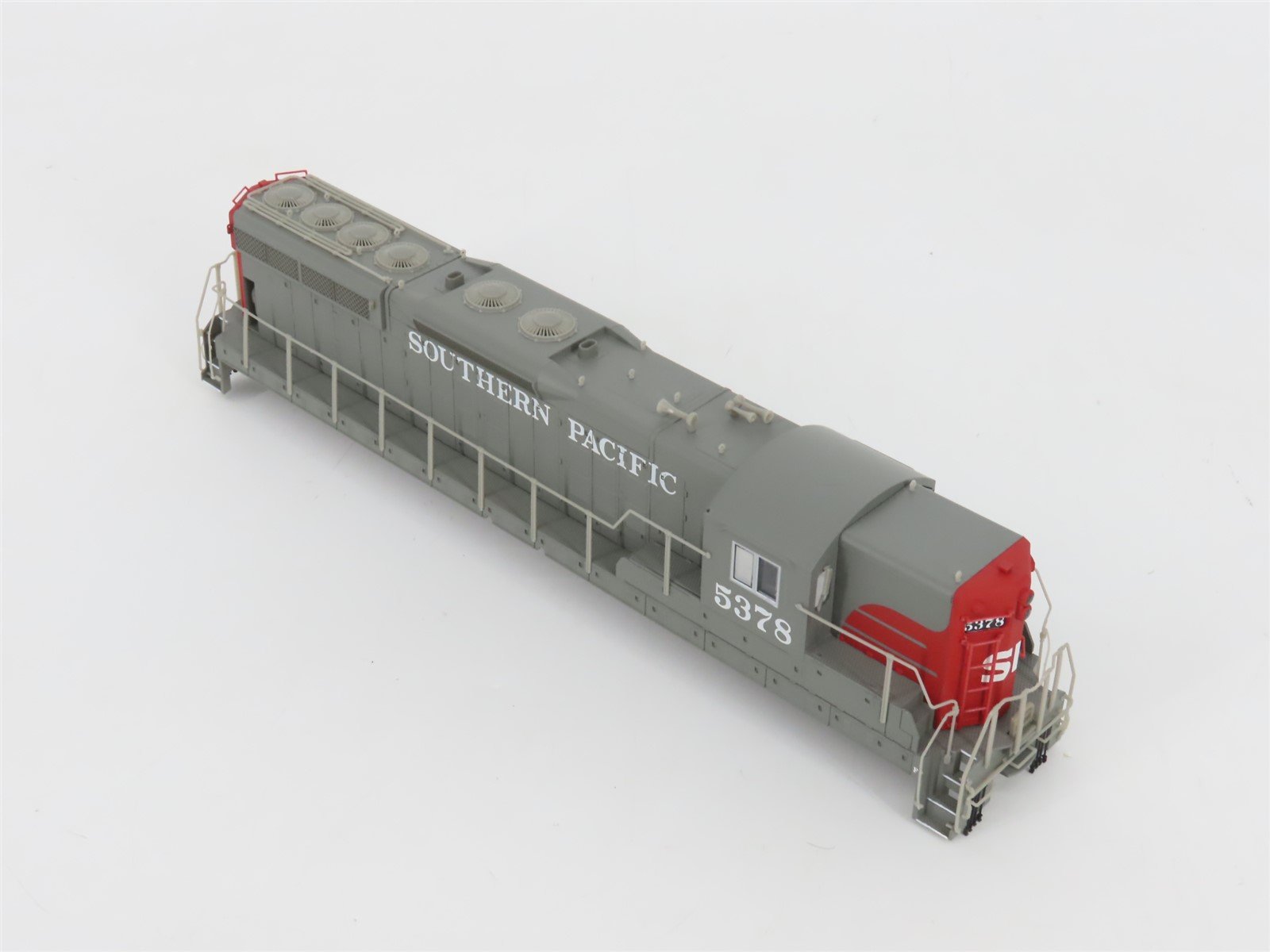HO Scale Proto 2000 21195 SP Southern Pacific EMD SD9 Diesel #5378 - DCC Ready