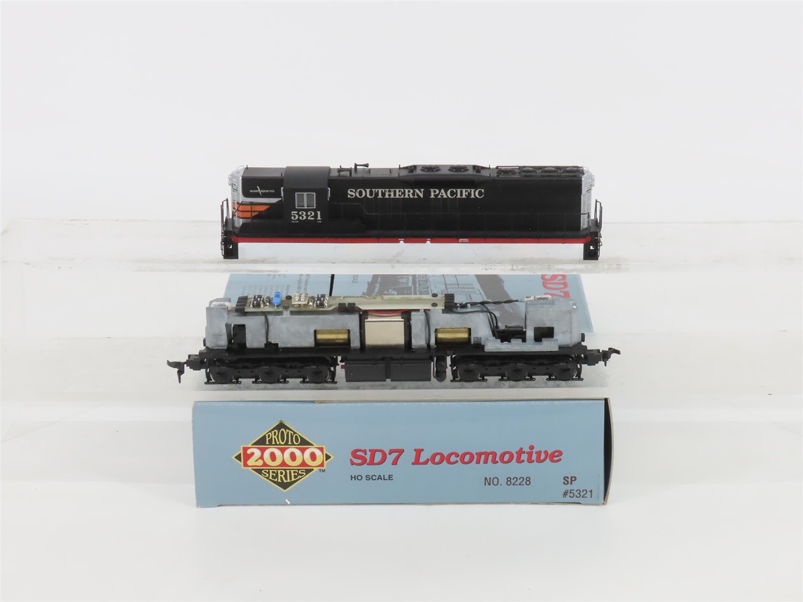 HO Scale Proto 2000 8228 SP "Black Widow" EMD SD7 Diesel #5321 - DCC Ready