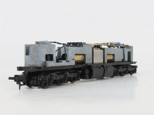 HO Scale Proto 2000 8225 CB&Q Burlington Route EMD SD7 Diesel #303 - DCC Ready