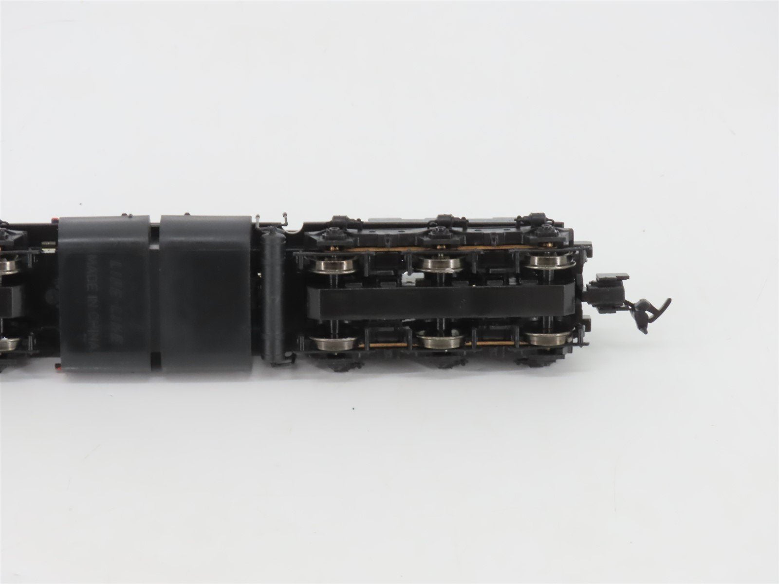HO Scale Proto 2000 8225 CB&Q Burlington Route EMD SD7 Diesel #303 - DCC Ready