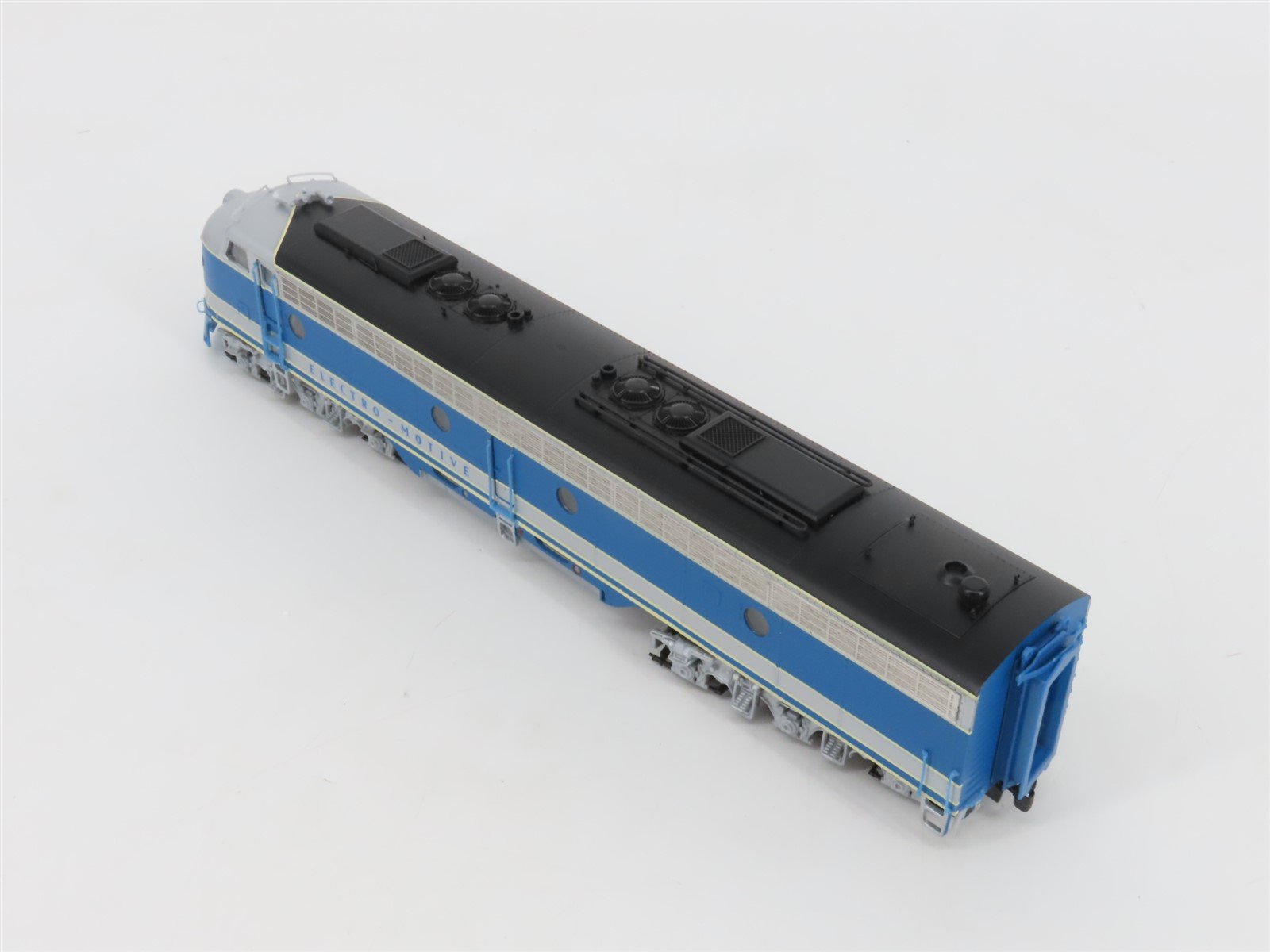 HO Scale Proto 2000 8177 Electro-Motive EMD Demonstrator E8/9 A/A Diesel Set