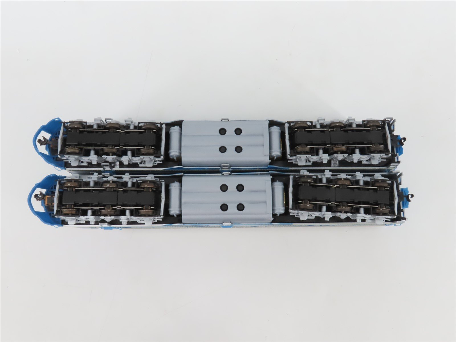 HO Scale Proto 2000 8177 Electro-Motive EMD Demonstrator E8/9 A/A Diesel Set