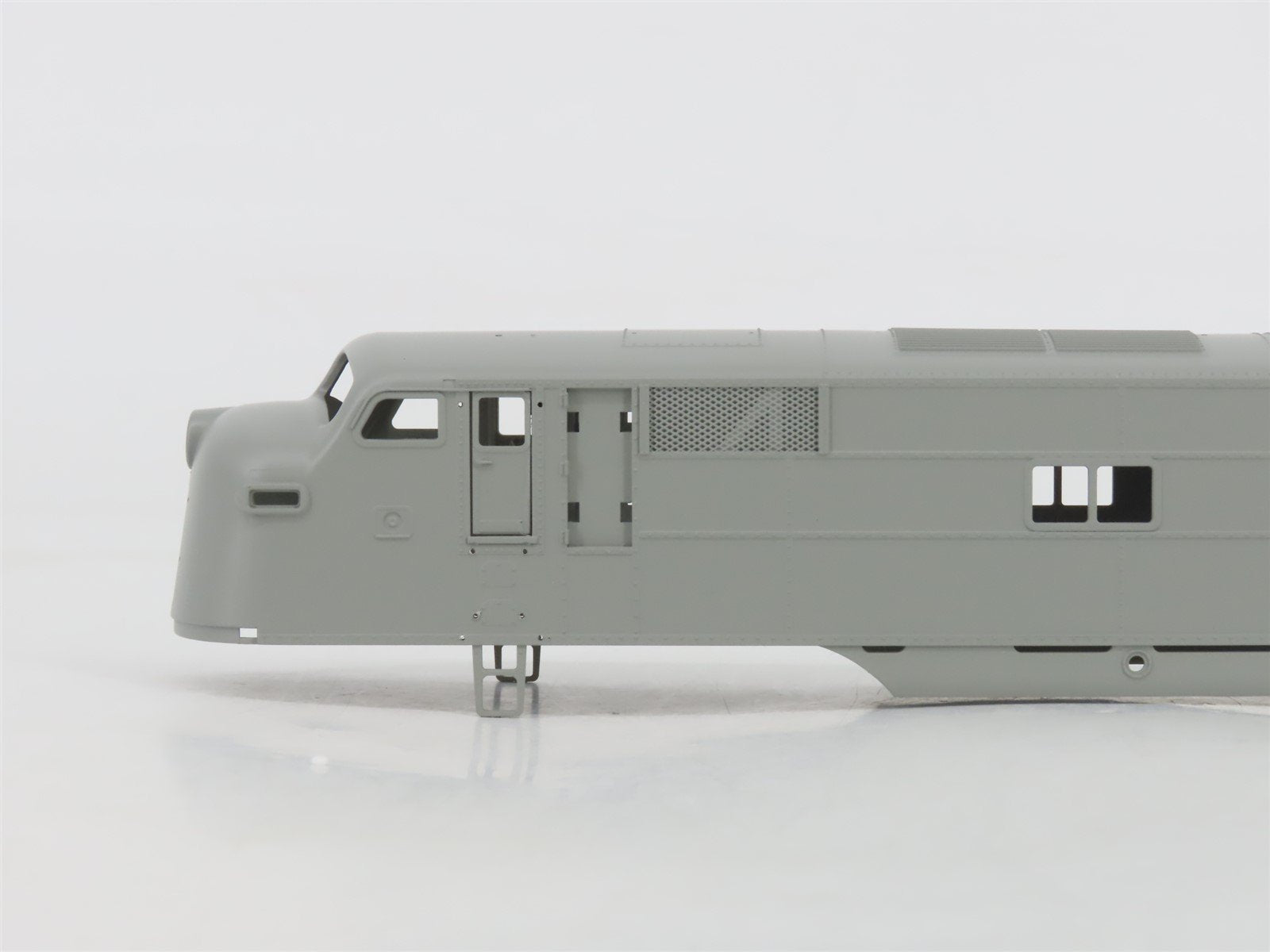 HO Scale Proto 2000 21072 Undecorated EMD E7A Diesel Locomotive - DCC Ready