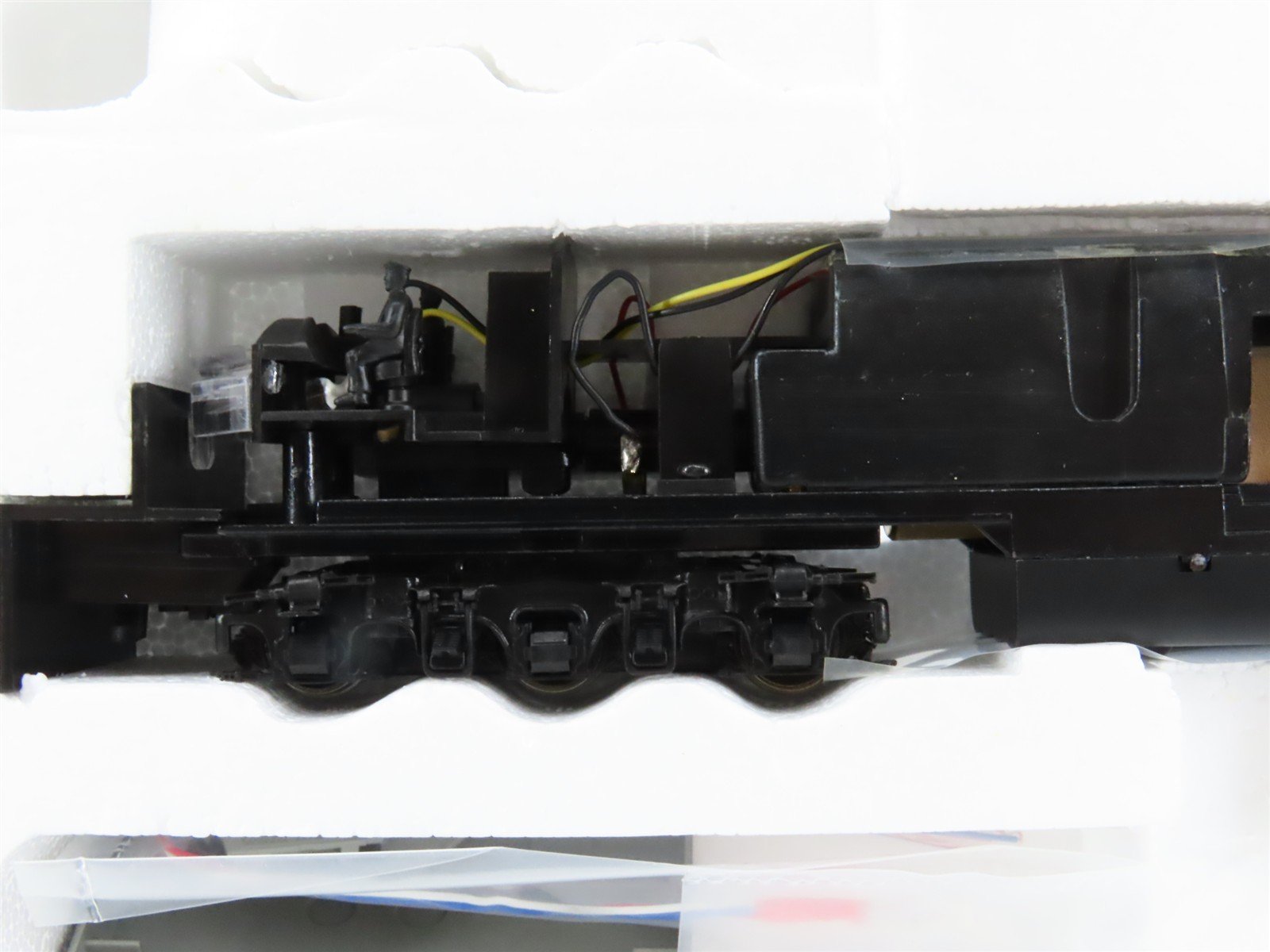 HO Scale Proto 2000 21072 Undecorated EMD E7A Diesel Locomotive - DCC Ready