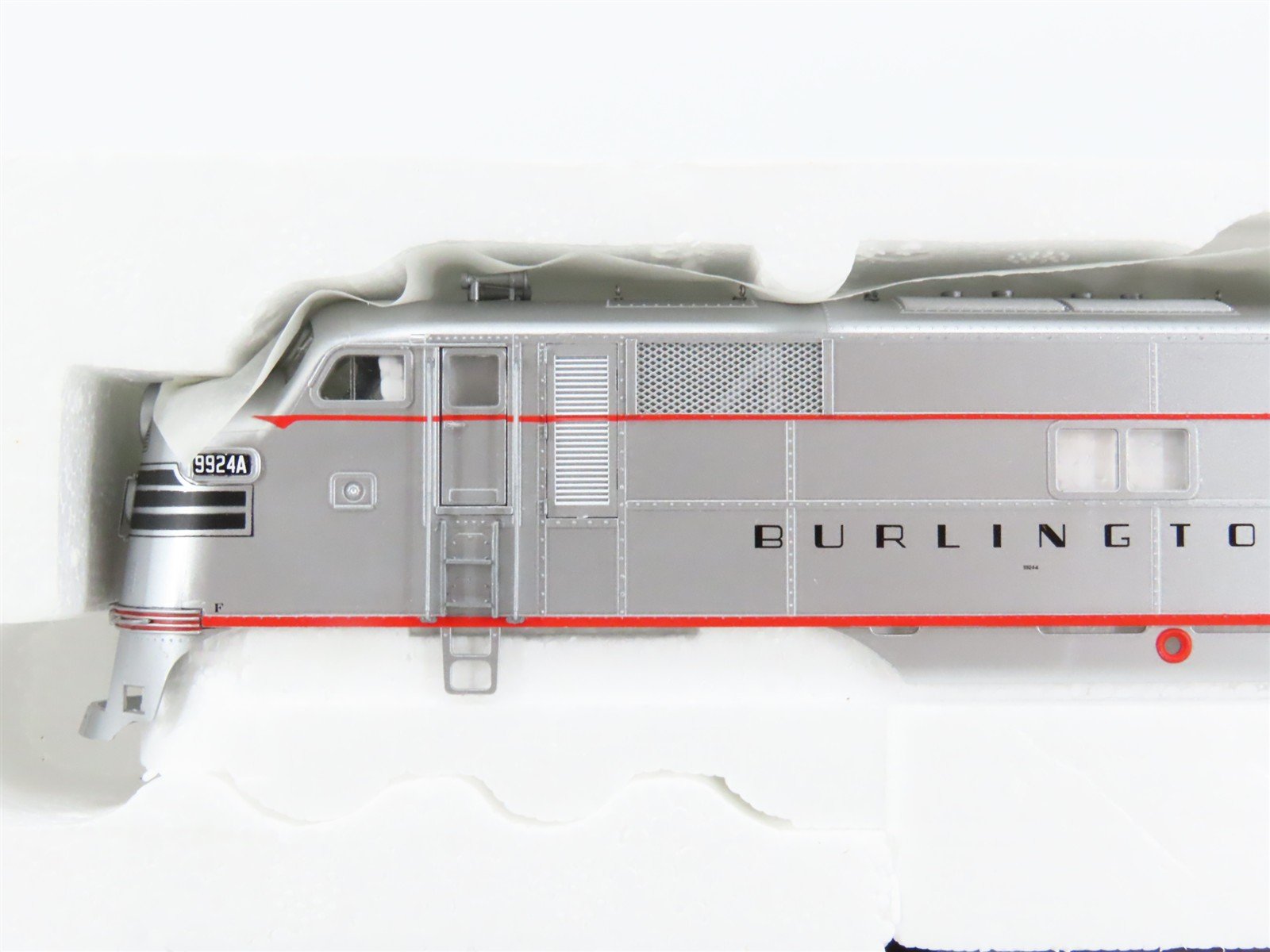 HO Proto 2000 21077 CB&Q Burlington Route EMD E7A Diesel #9924A - DCC Ready
