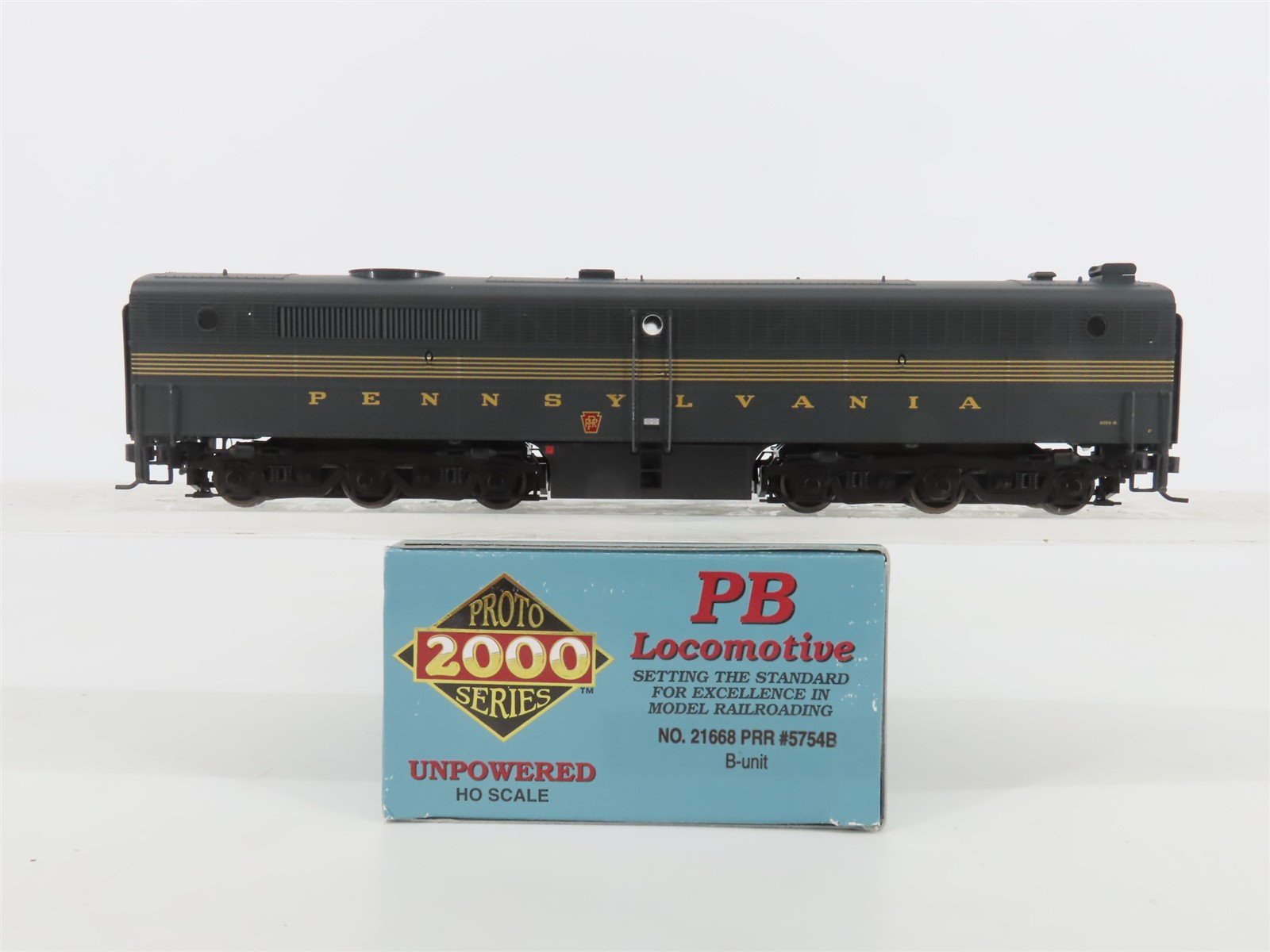HO Scale Proto 2000 21668 PRR Pennsylvania ALCO PB Diesel #5754B - Unpowered
