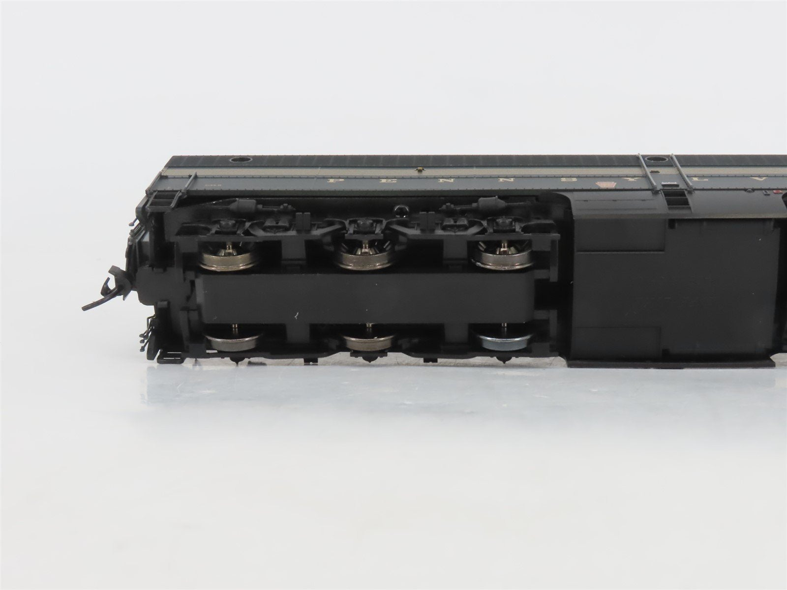 HO Scale Proto 2000 21668 PRR Pennsylvania ALCO PB Diesel #5754B - Unpowered
