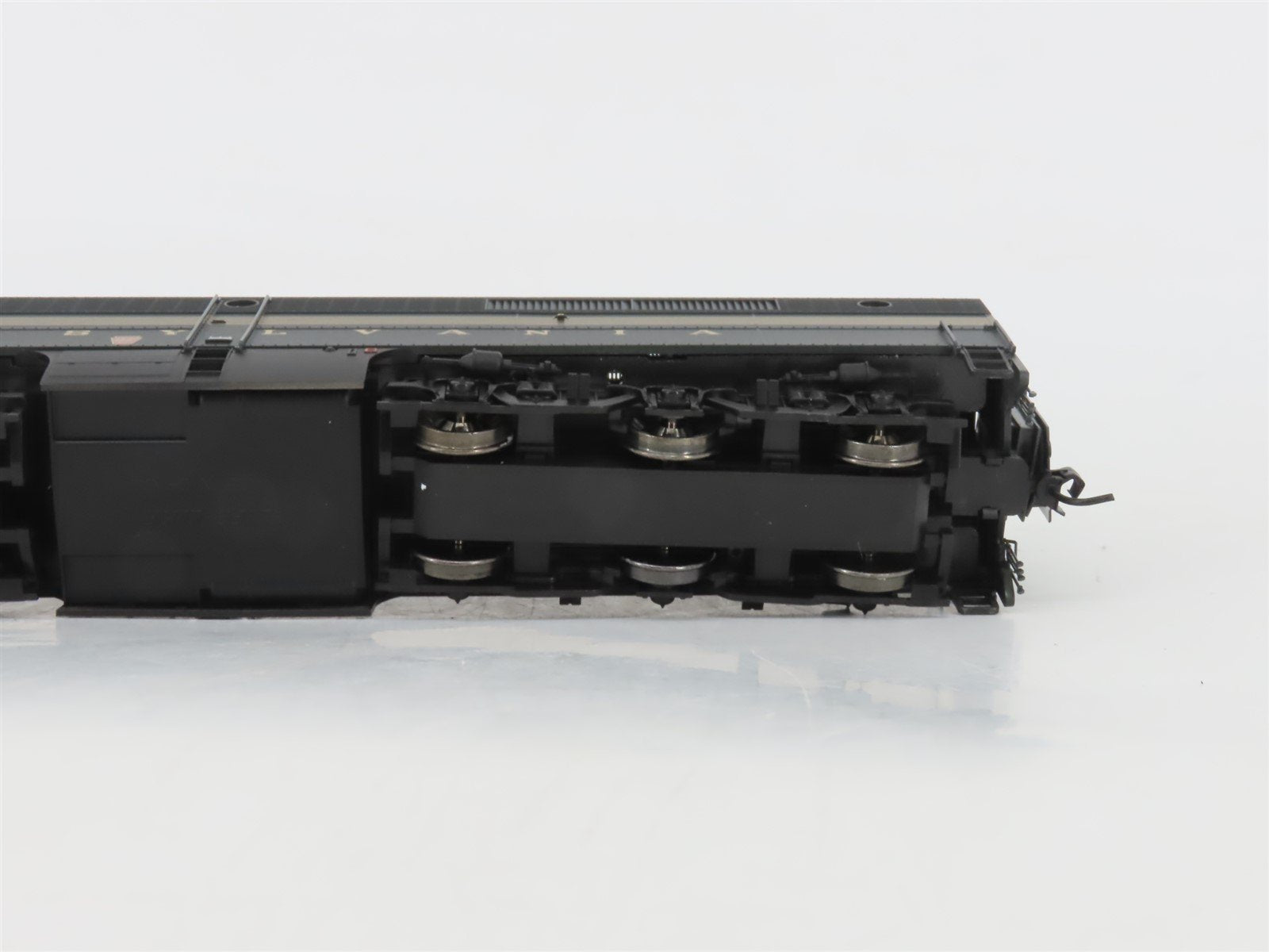 HO Scale Proto 2000 21668 PRR Pennsylvania ALCO PB Diesel #5754B - Unpowered