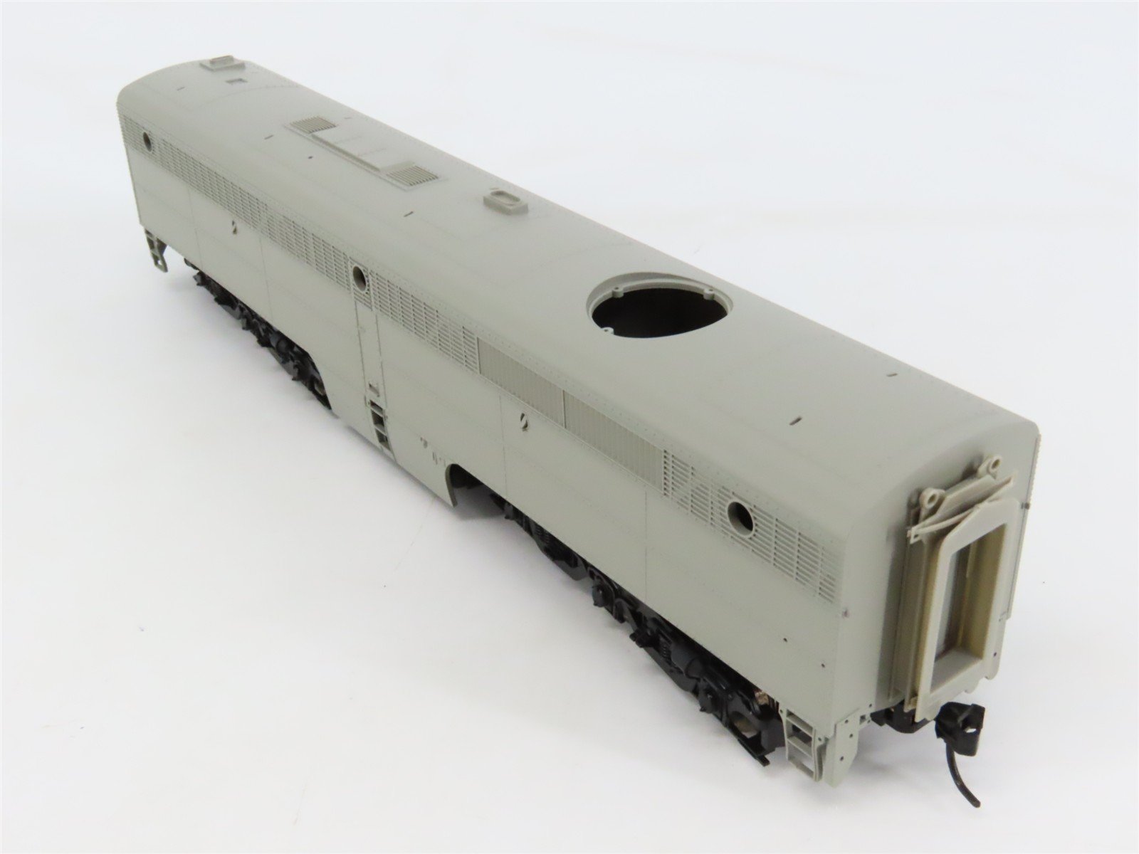 HO Scale Proto 2000 21632 Undecorated ALCO PB Diesel Locomotive - Unpowered