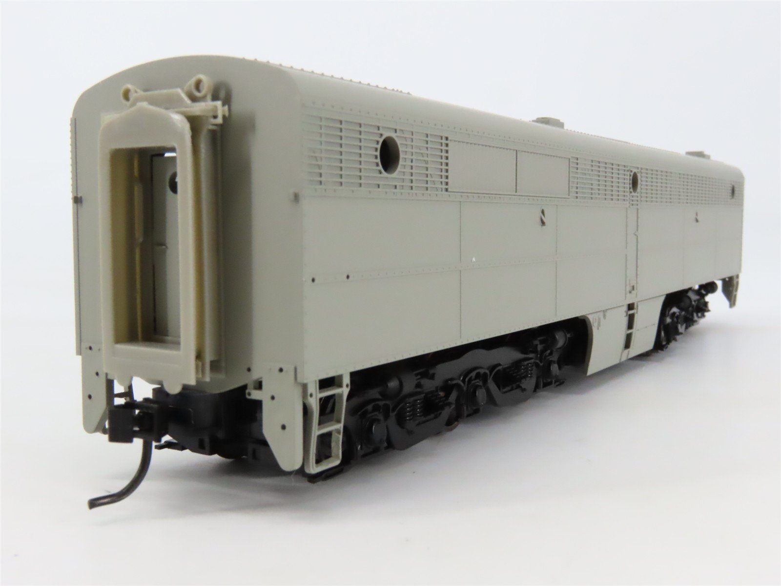 HO Scale Proto 2000 21632 Undecorated ALCO PB Diesel Locomotive - Unpowered