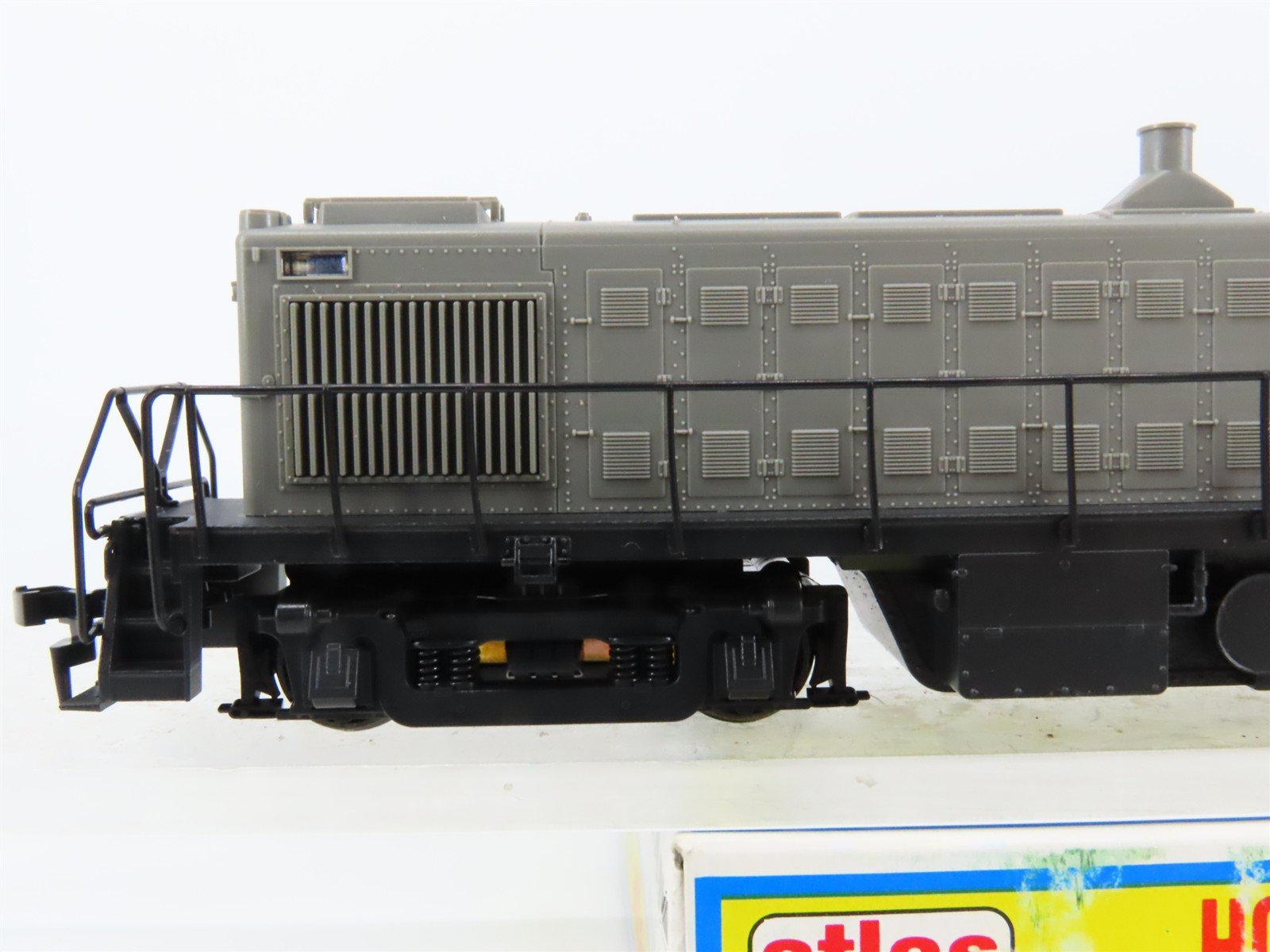 HO Scale Atlas/KATO 8100 Undecorated ALCO RS-1 Diesel Locomotive