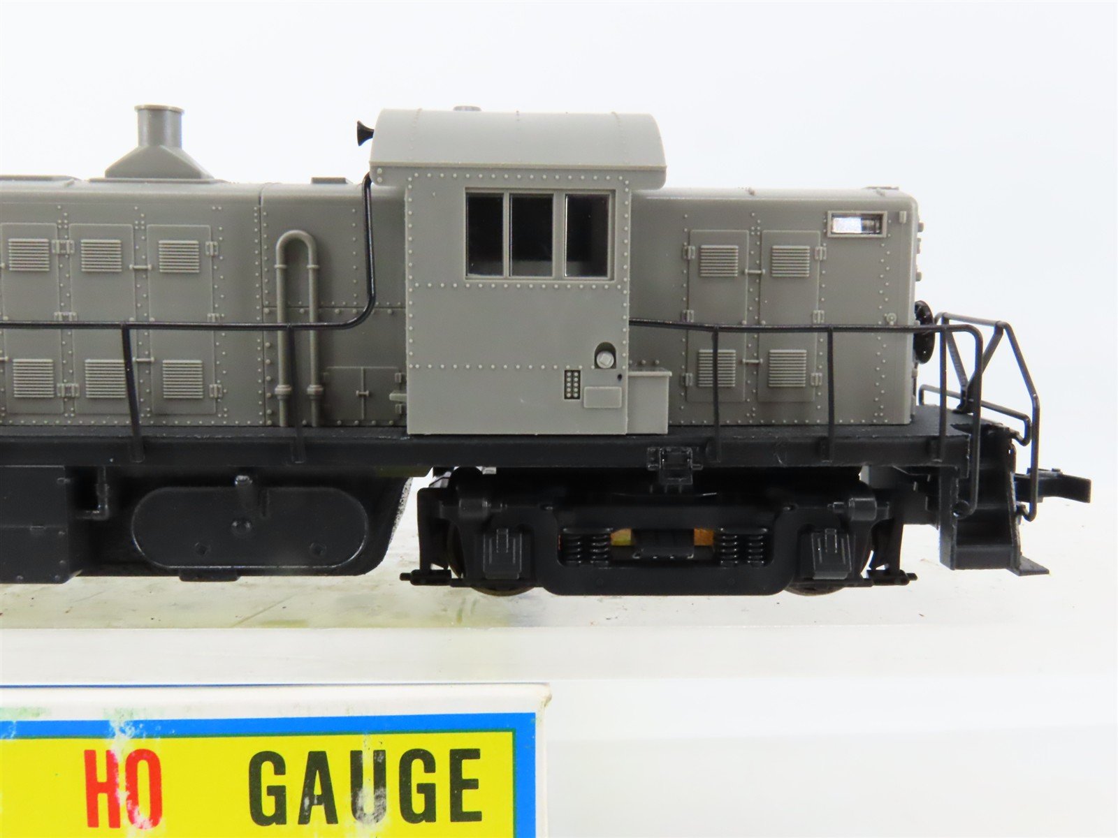 HO Scale Atlas/KATO 8100 Undecorated ALCO RS-1 Diesel Locomotive