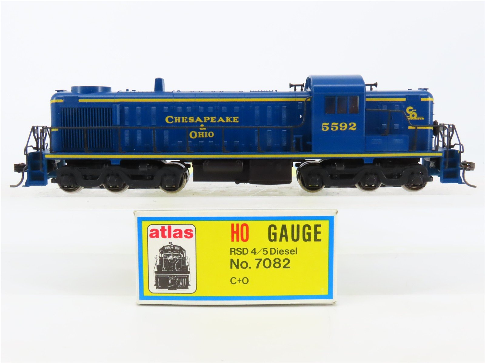 HO Scale Atlas/KATO 7082 C&O Chesapeake & Ohio ALCO RSD-4/5 Diesel #5592