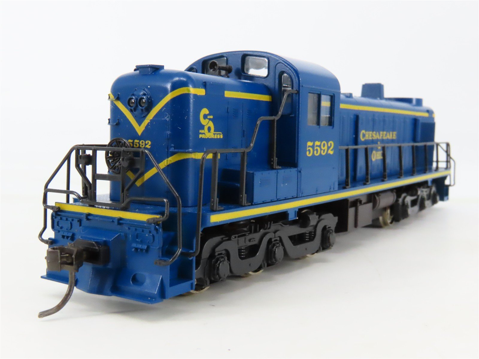 HO Scale Atlas/KATO 7082 C&O Chesapeake & Ohio ALCO RSD-4/5 Diesel #5592