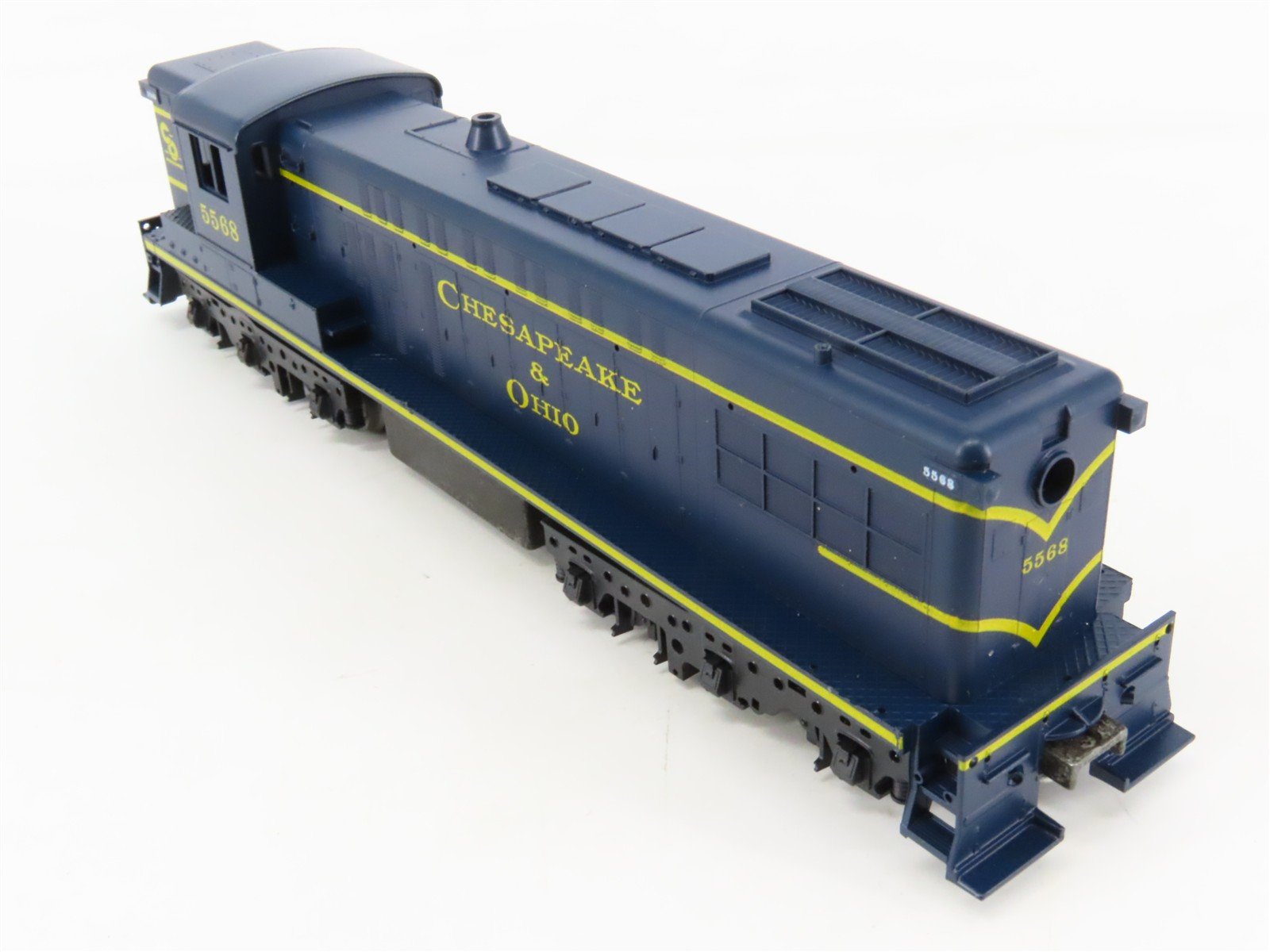 HO Scale Stewart 6140 C&O Chesapeake & Ohio Baldwin AS-616 Diesel #5568