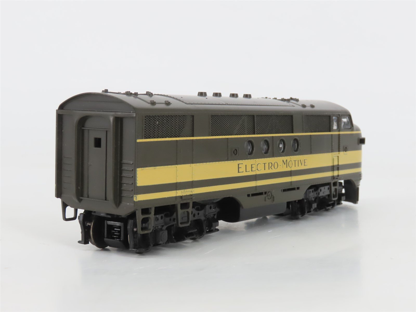 HO Scale Stewart 5012 Electro-Motive EMD FTA Demonstrator Diesel No# - DCC Ready