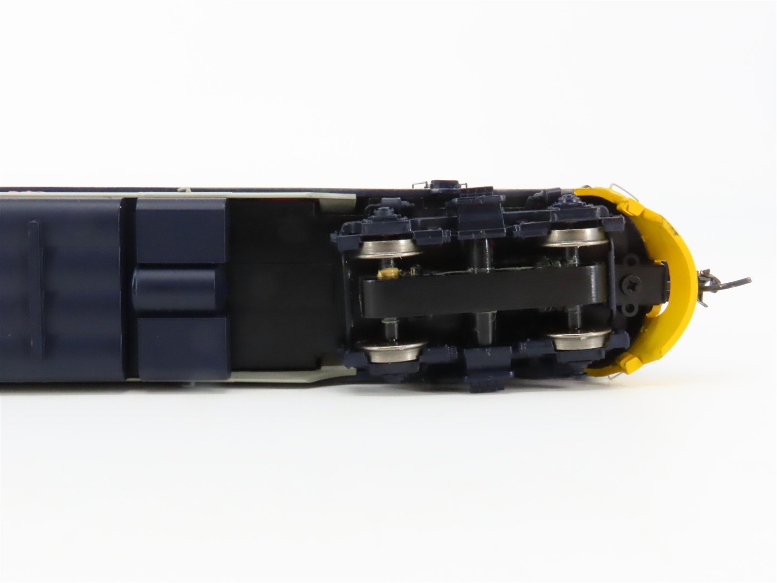 HO Scale InterMountain C&O Chesapeake & Ohio EMD FP7 Diesel #8007 - DCC Ready