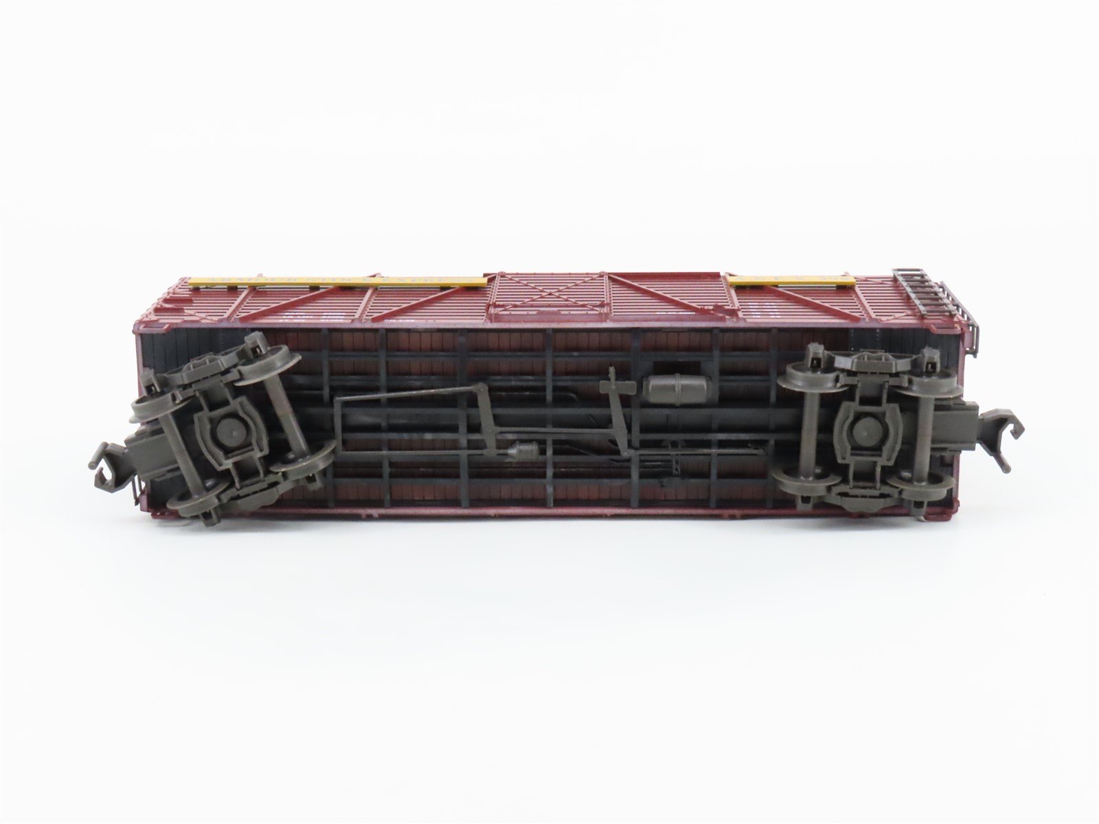 O Gauge 3-Rail Atlas 6221 ASEX Armour 40' Stock Car #398