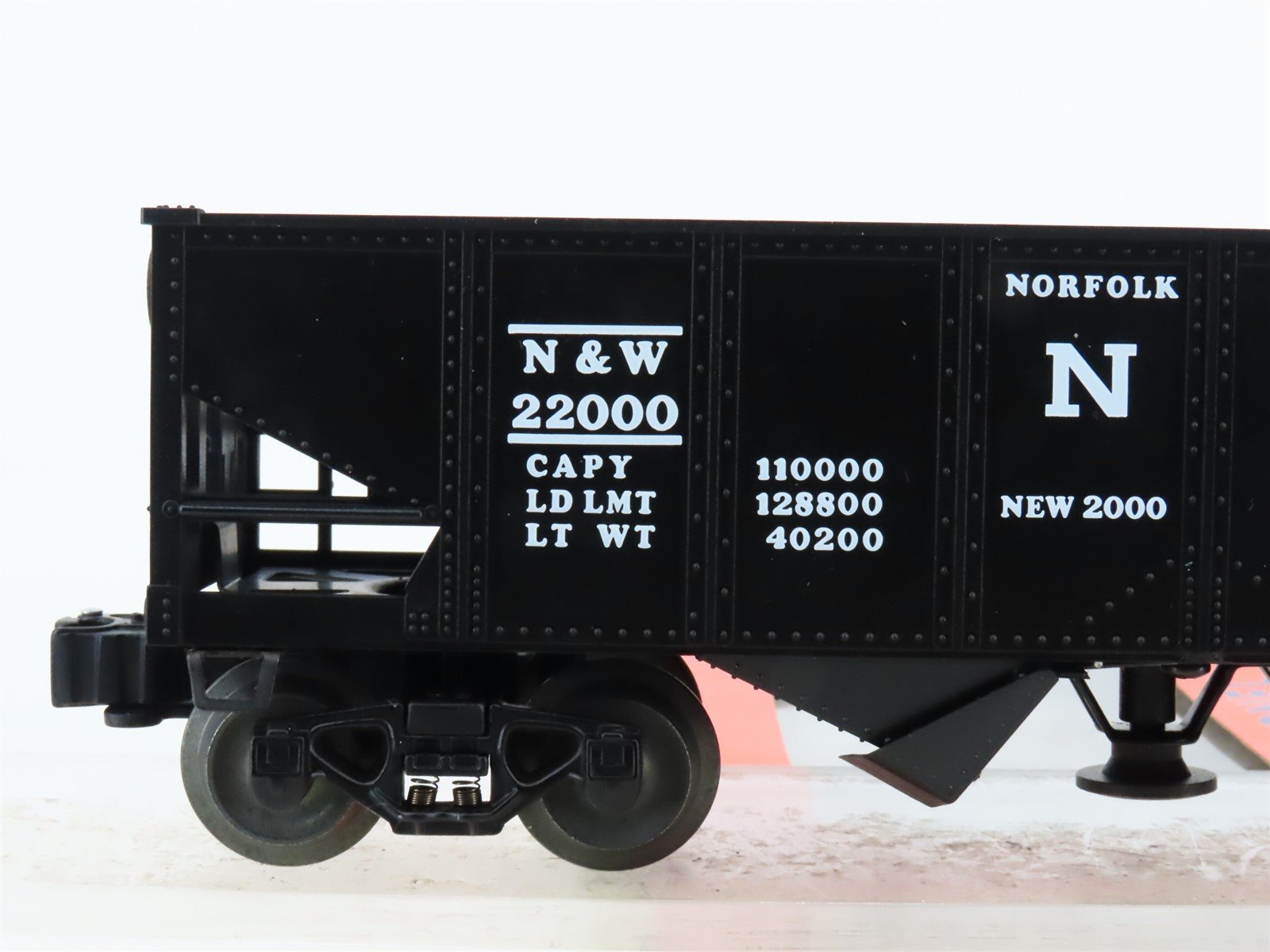 O Gauge 3-Rail Lionel 6-19885 N&W Norfolk & Western Railroad 2-Bay Hopper #22000