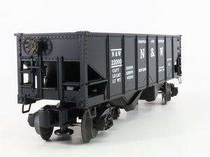 O Gauge 3-Rail Lionel 6-19885 N&W Norfolk & Western Operating 2-Bay Hopper 22000