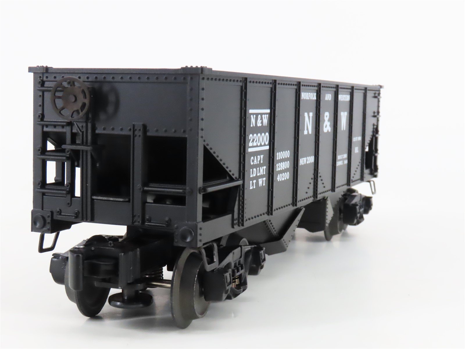 O Gauge 3-Rail Lionel 6-19885 N&W Norfolk & Western Operating 2-Bay Hopper 22000