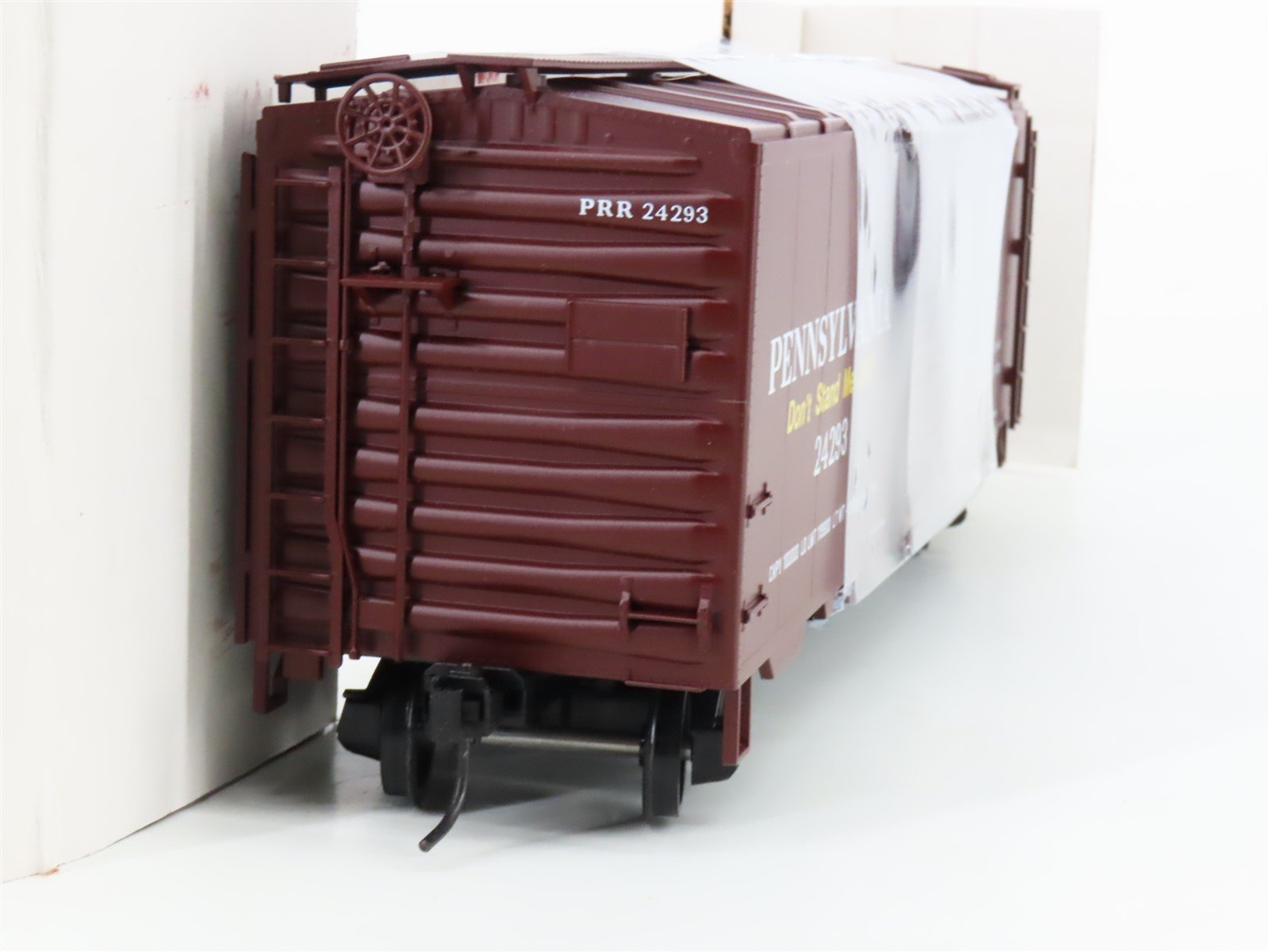 O Scale 2-Rail Quality Craft Models Weaver 3053 PRR Pennsylvania Box Car #24293