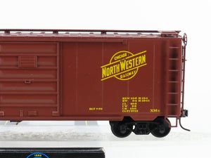 O Scale 2-Rail Quality Craft Models Weaver 3053 CNW Railway 40' Box Car #106548