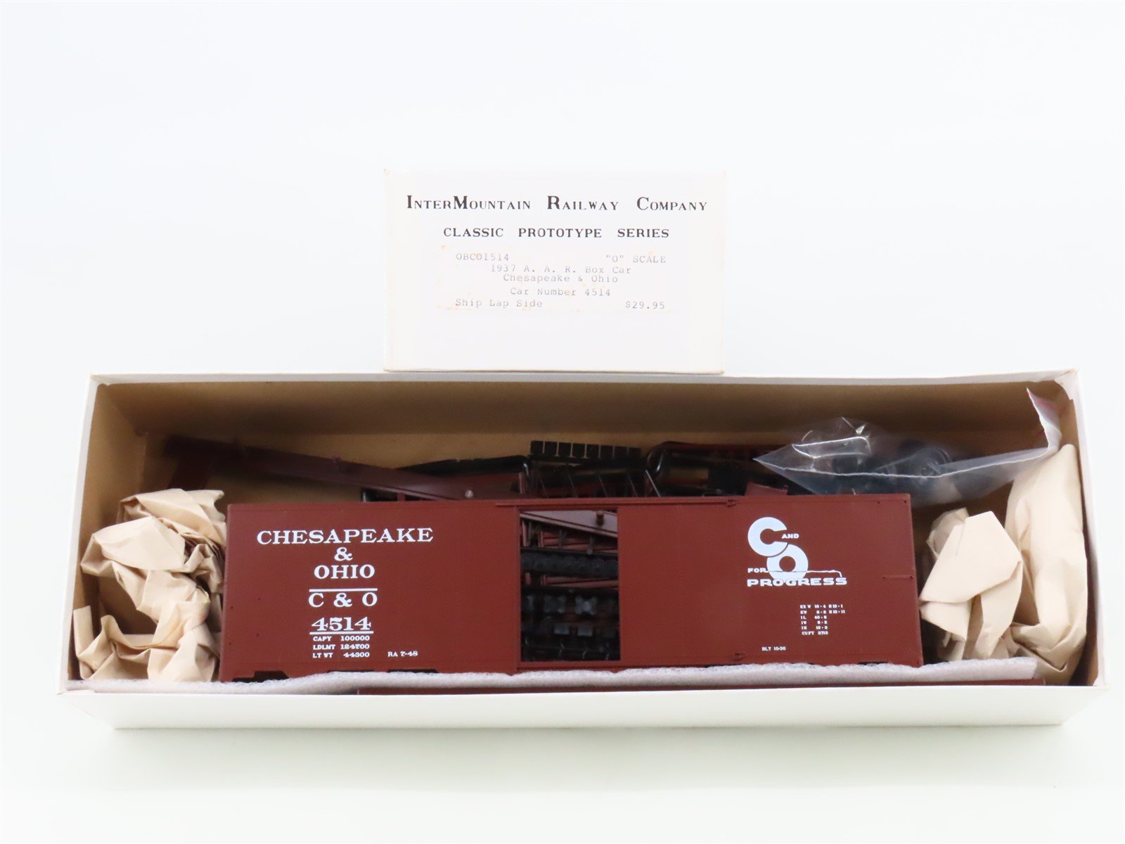 O Scale 2-Rail InterMountain Kit OBCO1514 C&O Chesapeake & Ohio Box Car #4514