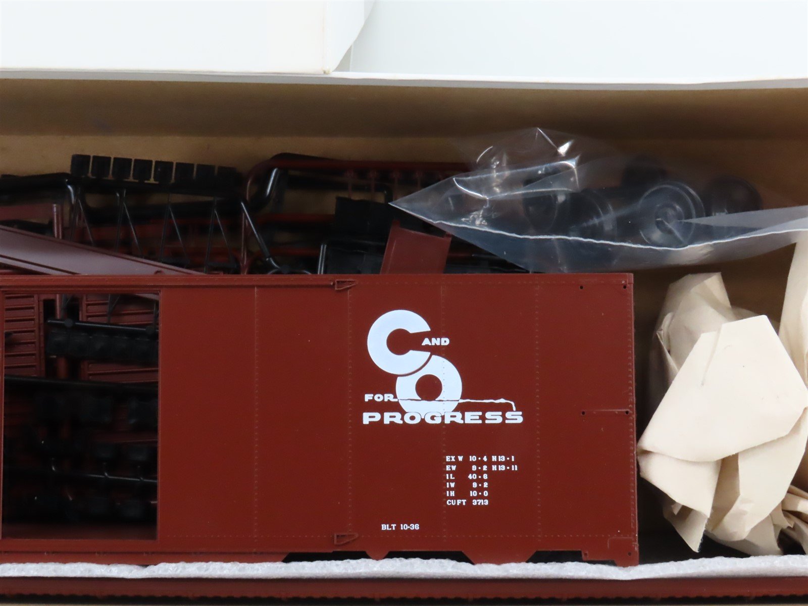 O Scale 2-Rail InterMountain Kit OBCO1514 C&O Chesapeake & Ohio Box Car #4514