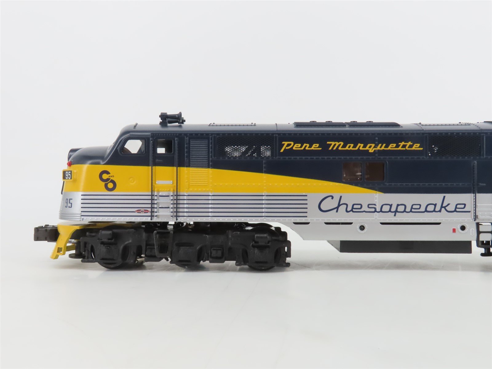 O Gauge 3-Rail Williams E71005 C&O Chesapeake & Ohio E7 A/A Diesel Loco Set