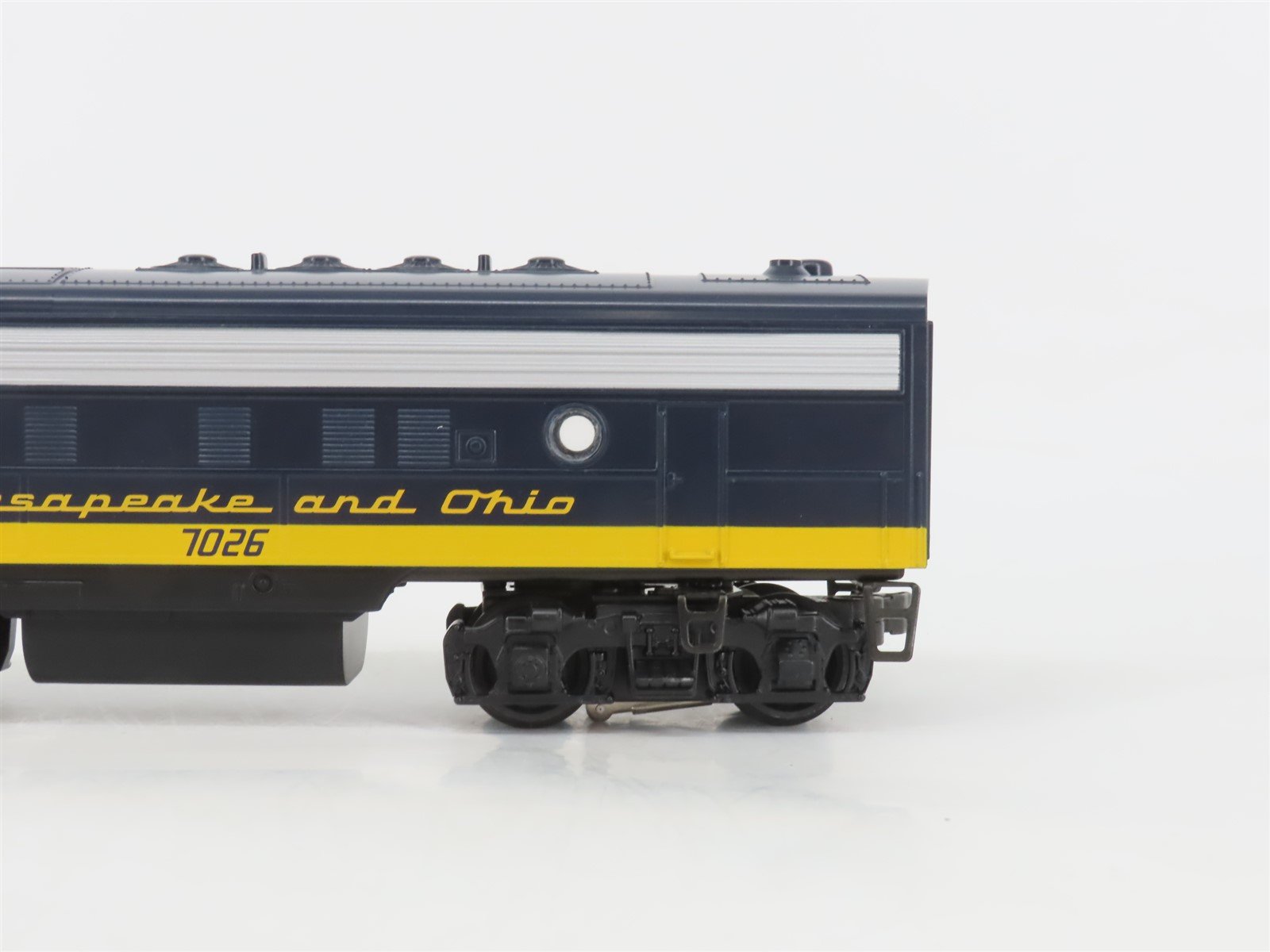 O Gauge 3-Rail Williams F71101 C&O Chesapeake & Ohio E7 A/A Diesel Loco Set