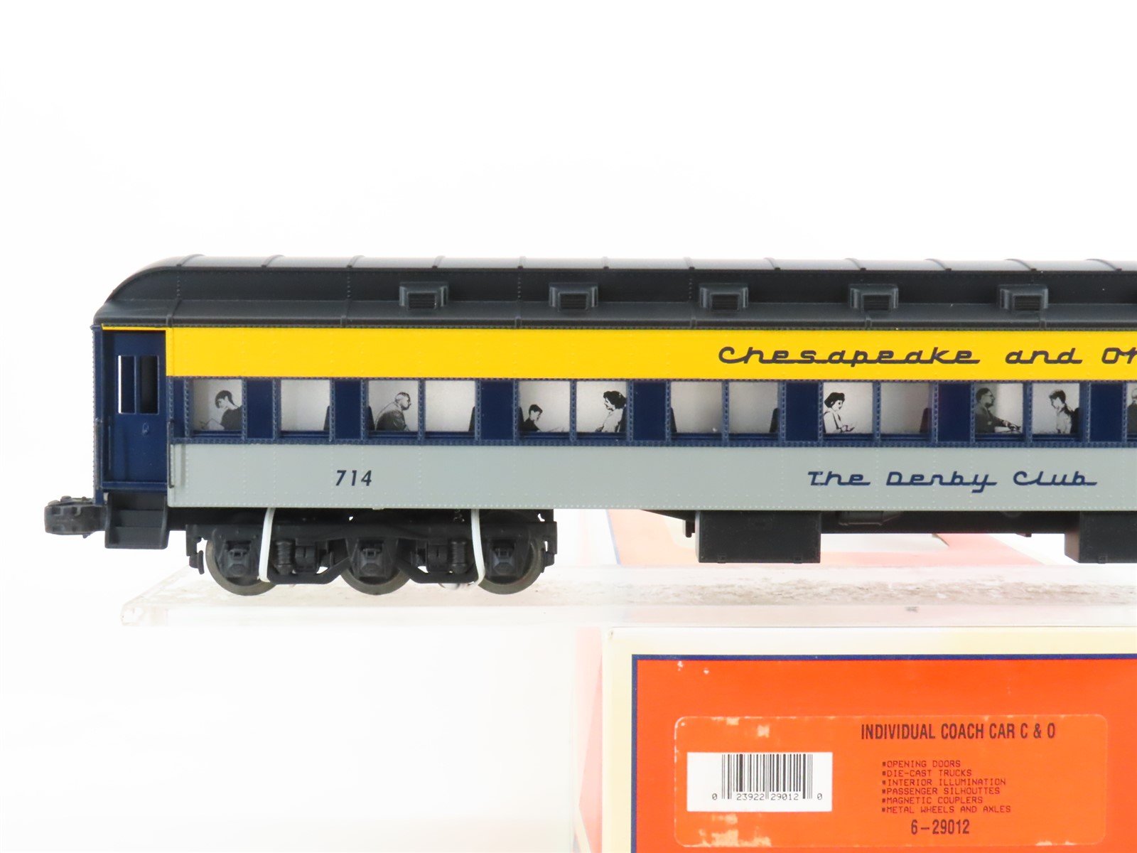 O Gauge 3-Rail Lionel 6-29012 C&O Chesapeake & Ohio Coach Passenger #714