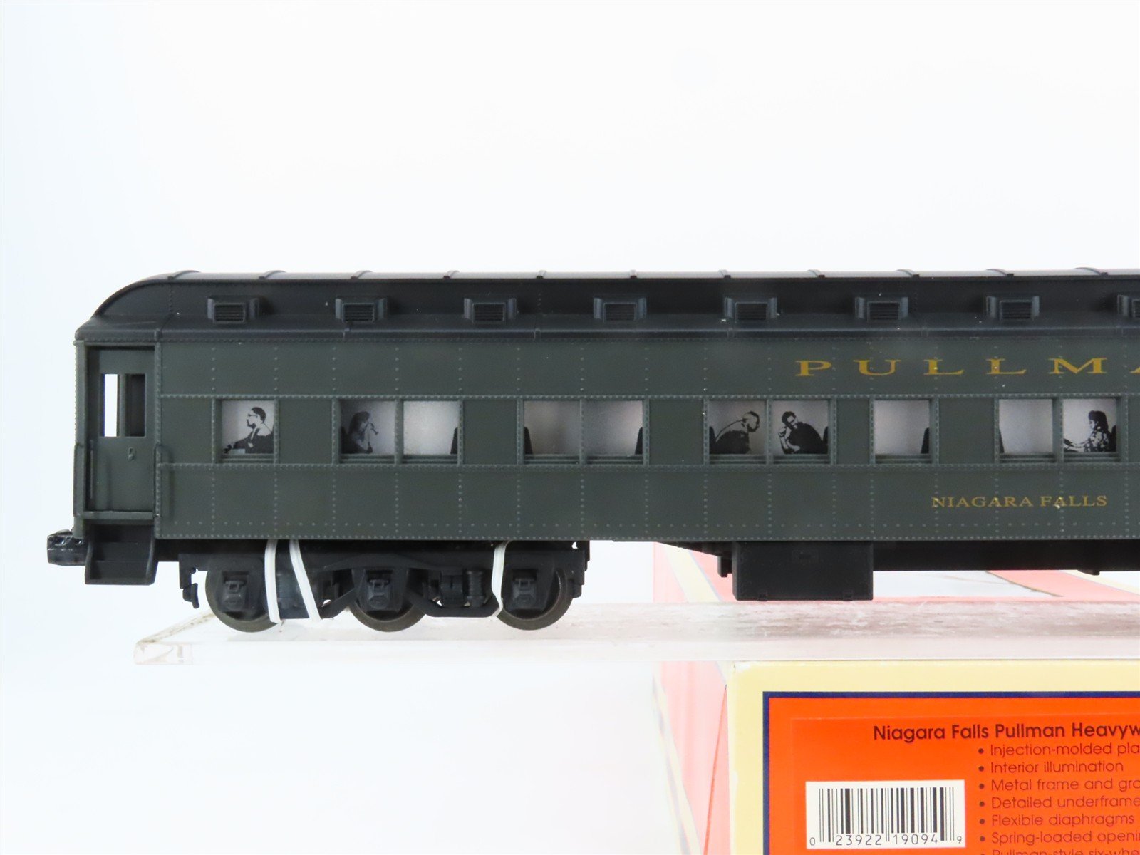 O Gauge 3-Rail Lionel 6-19094 Pullman Sleeper Passenger Car 