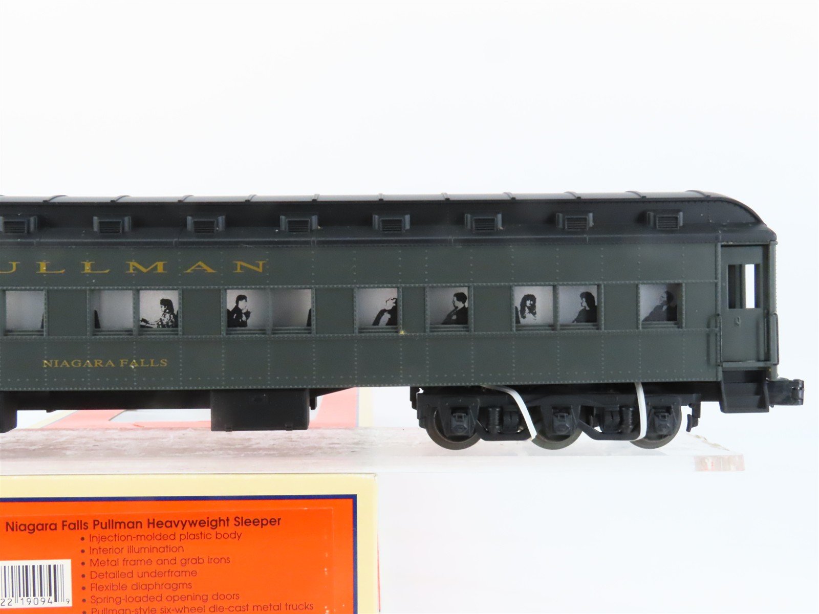 O Gauge 3-Rail Lionel 6-19094 Pullman Sleeper Passenger Car 