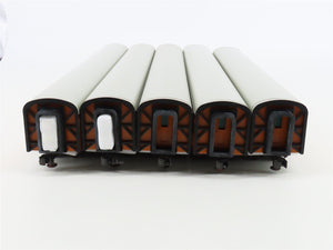 O Gauge 3-Rail Weaver G1231-L MILW Hiawatha Smooth-Side Passenger 5-Car Set