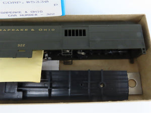 HO Scale Athearn Bev-Bel Kit 5330 C&O Chesapeake & Ohio Baggage Passenger #322
